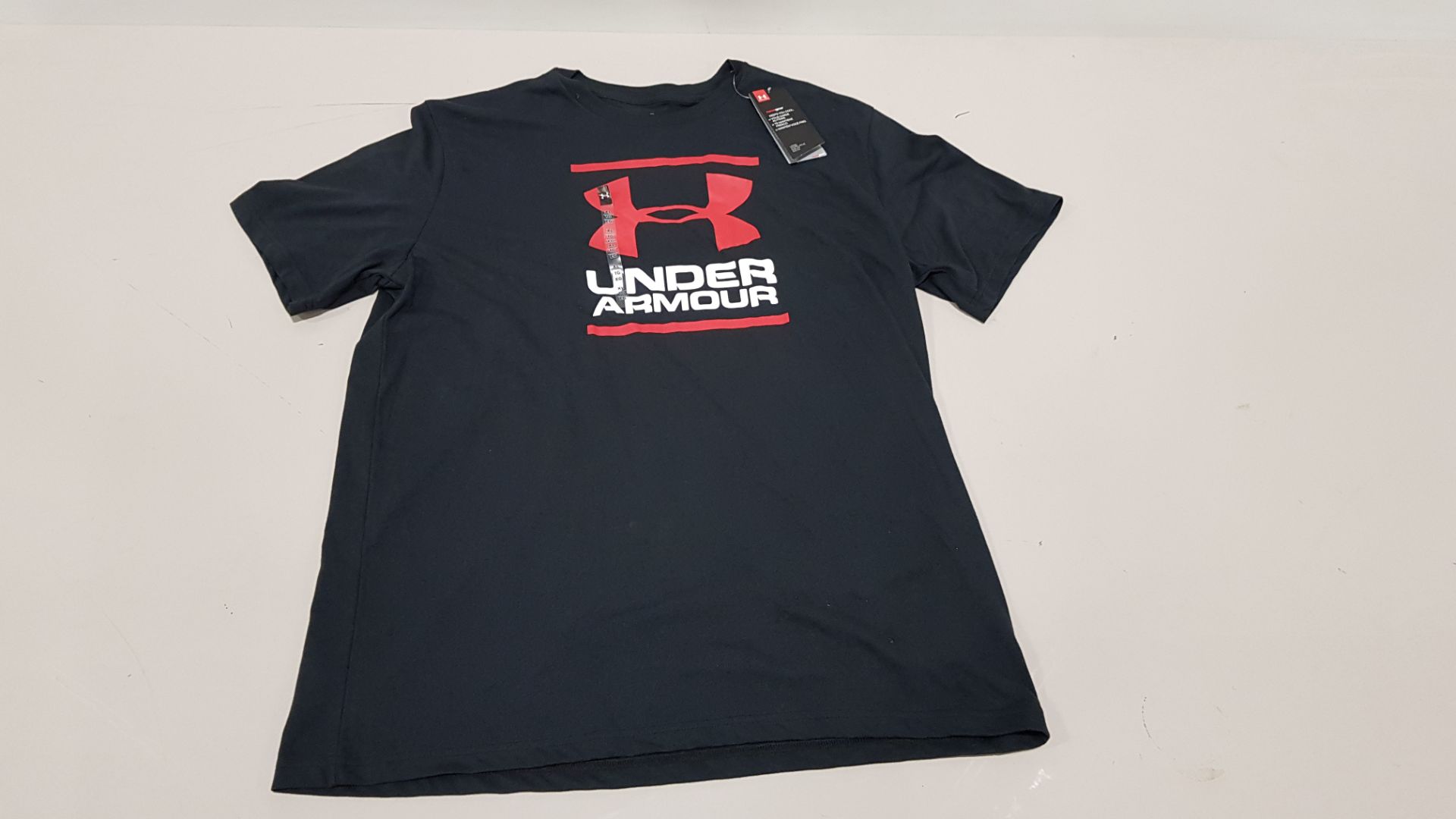 10 X BRAND NEW UNDER ARMOUR BLACK T-SHIRT UK SIZE XL