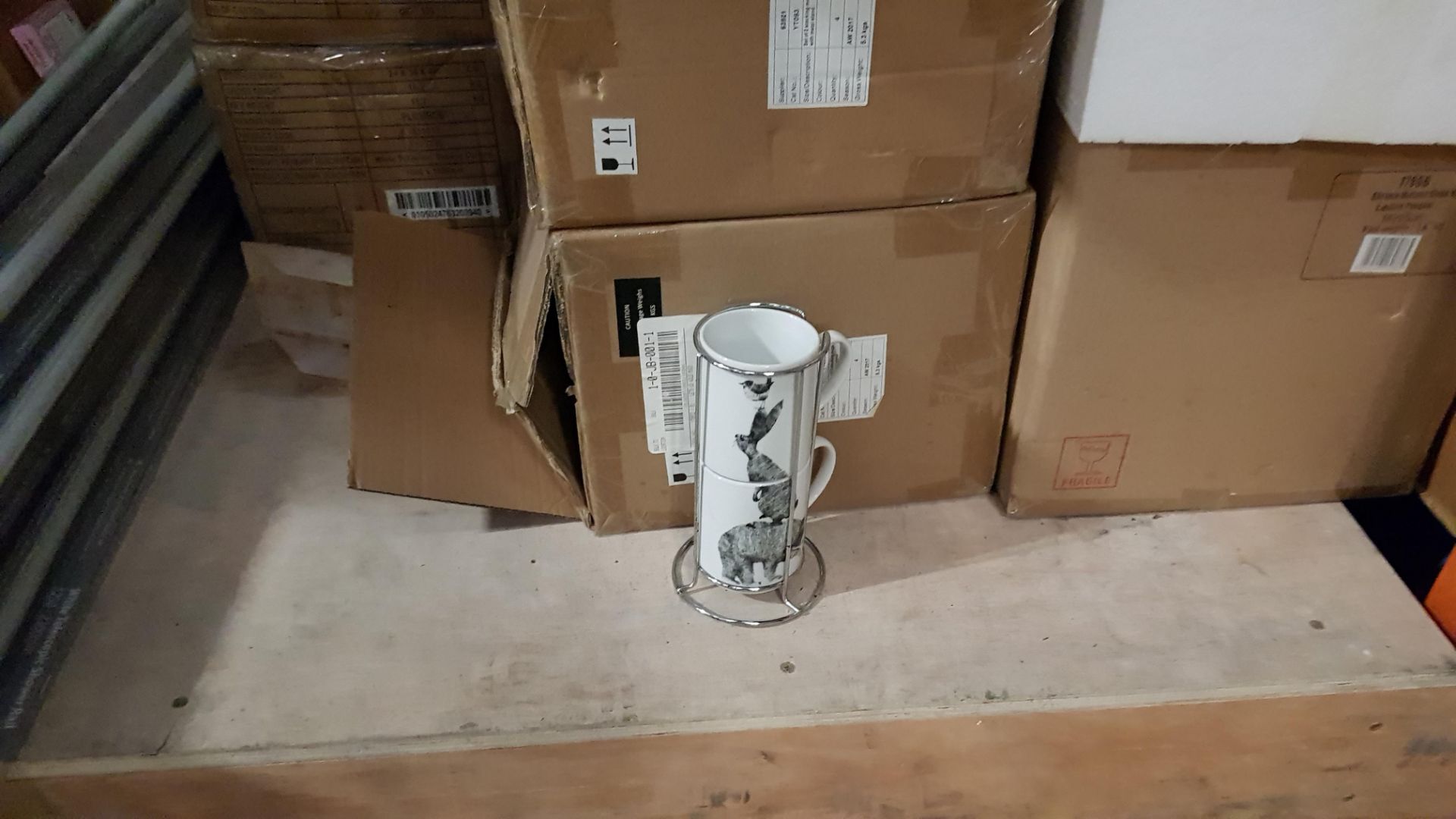 60 X BRAND NEW MUG STAND WITH 2 CUPS IN 16 BOXES