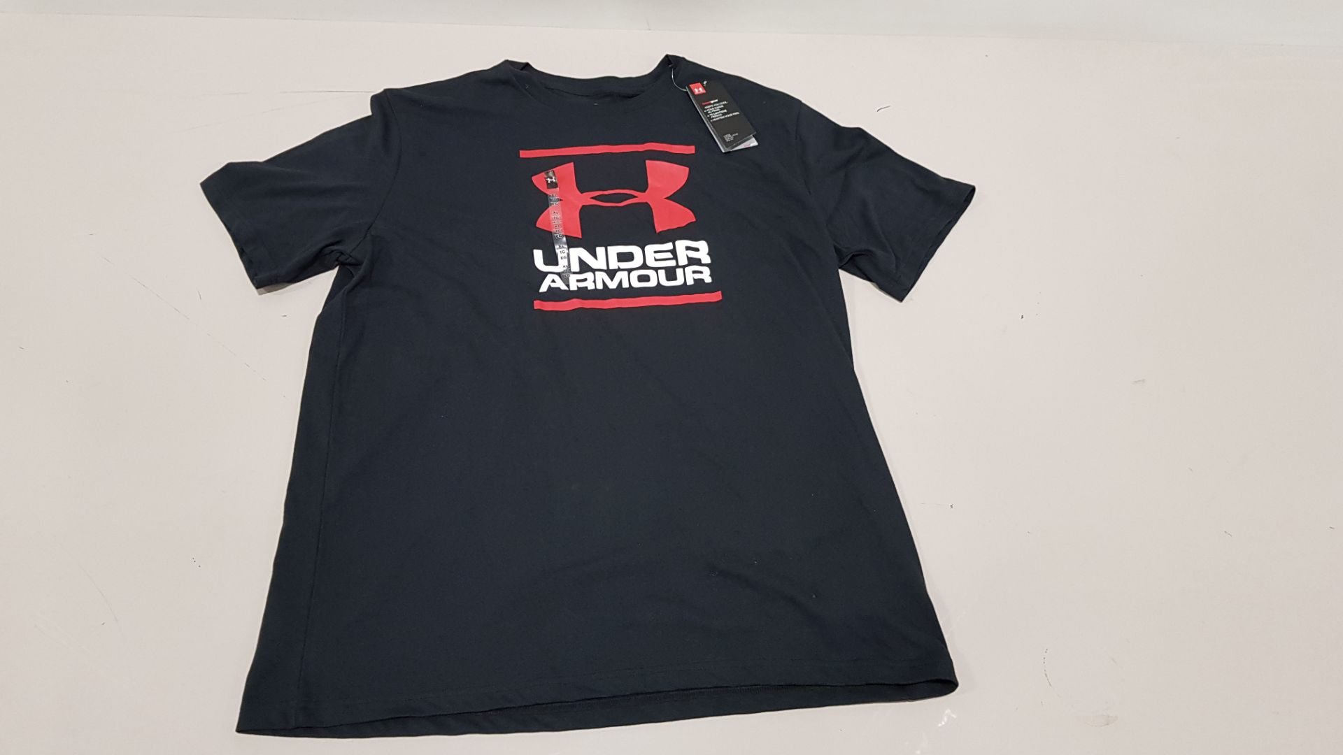 10 X BRAND NEW UNDER ARMOUR BLACK T-SHIRT UK SIZE XL