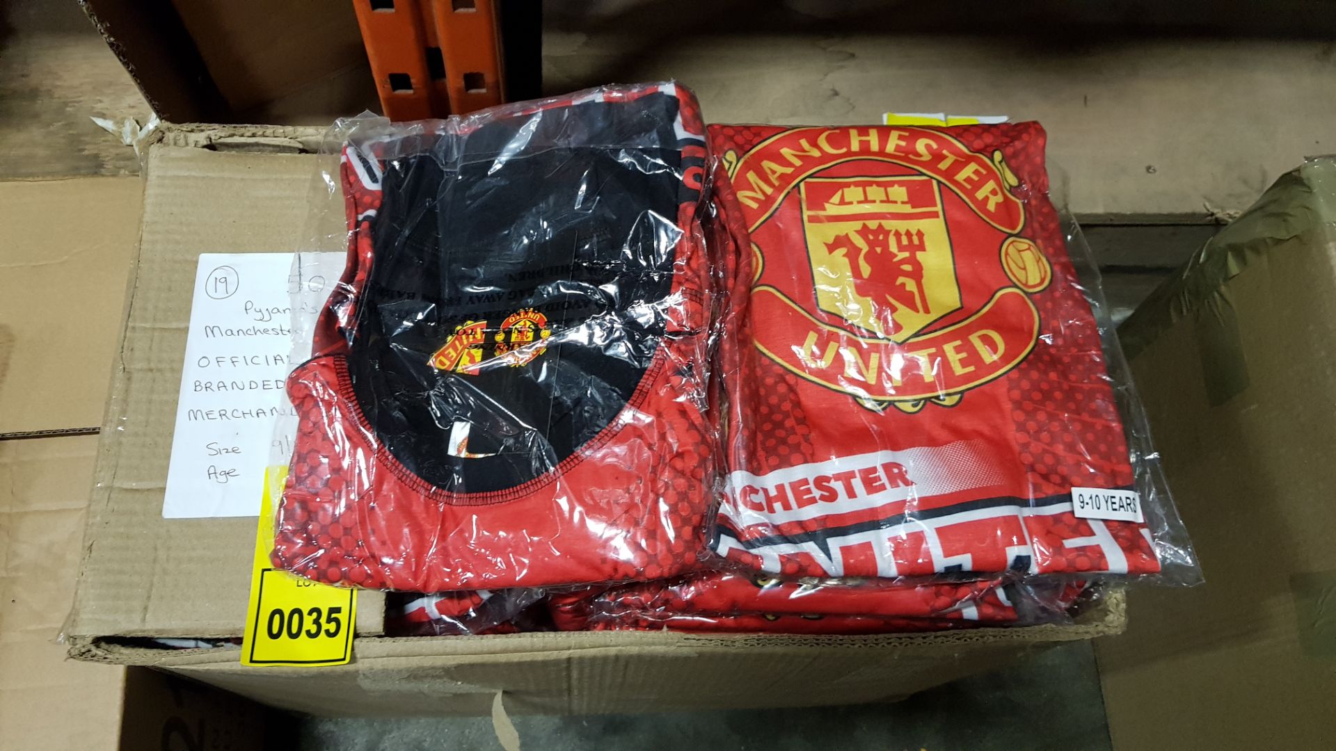50 X BRAND NEW MANCHESTER UNITED OFFICIAL BRANDED MERCHENDISE PYJAMAS AGE 9/10