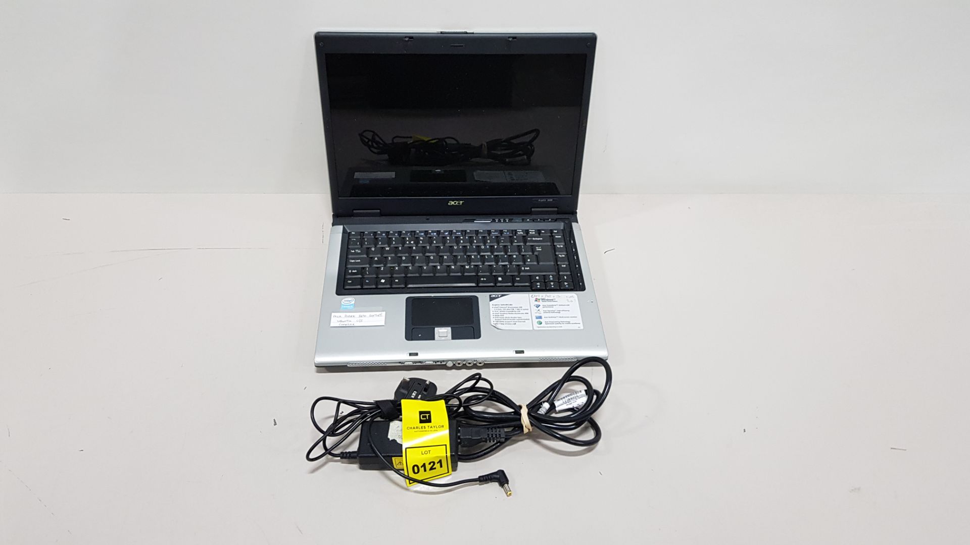 ACER ASPIRE 3690 LAPTOP UBUNTA O/S - WITH CHARGER