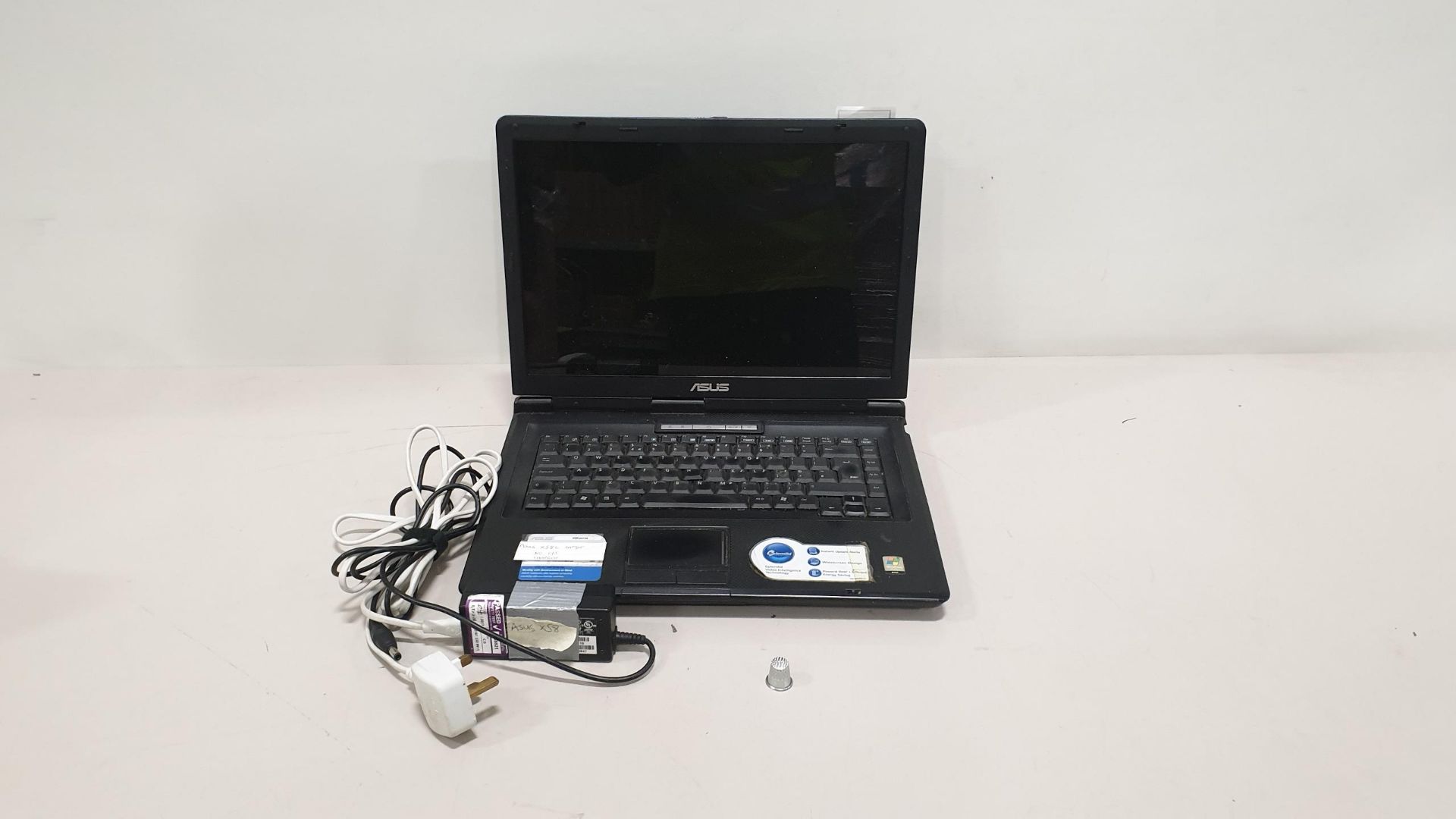 ASUS X58L LAPTOP NO O/S INCLUDES CHARGER