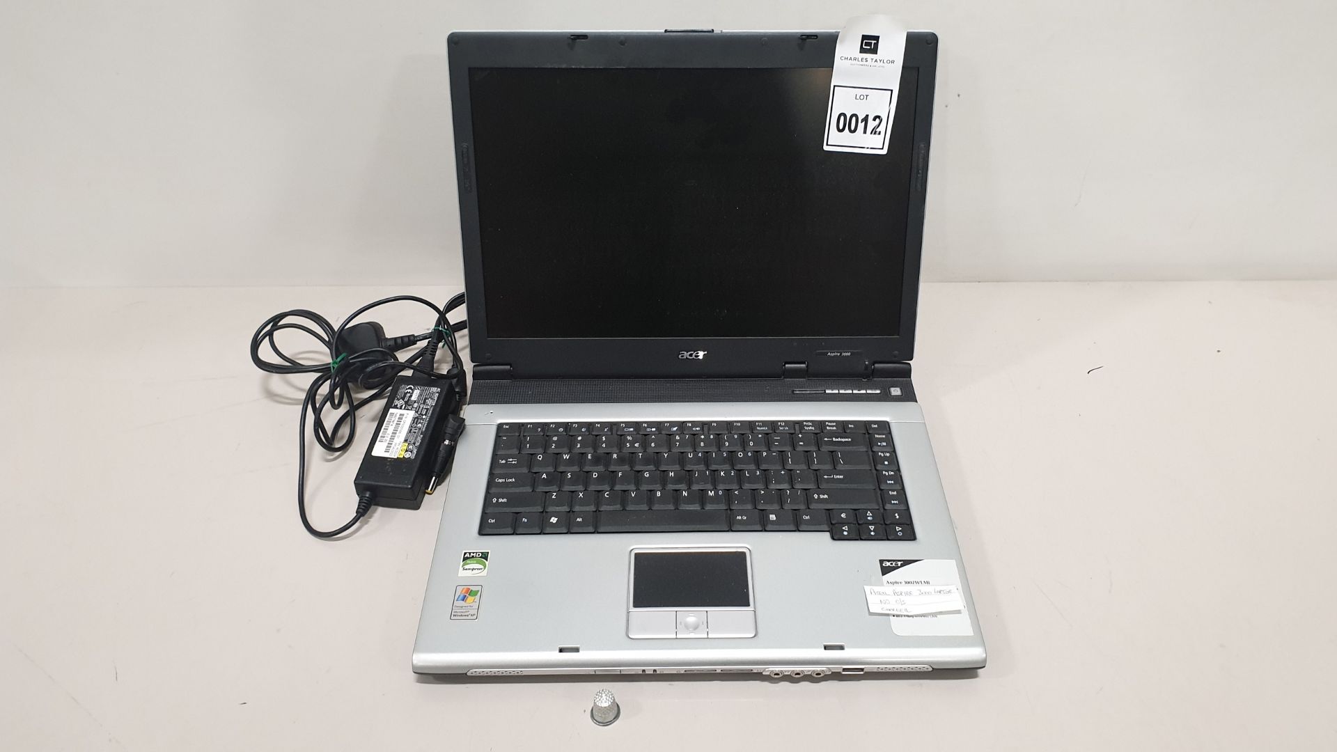 ACER ASPIRE 3000 LAPTOP NO O/S INCLUDES CHARGER