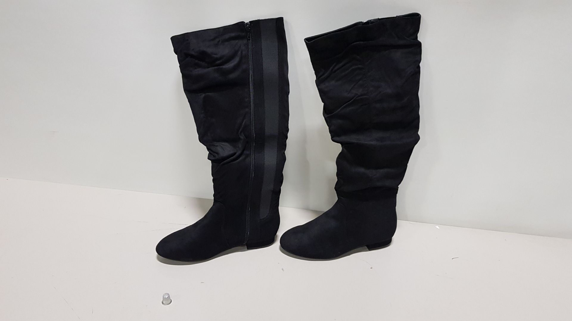 8 X BRAND NEW BLACK SUEDE BOOTS IN VARIOUS SIZES RRP £60.00