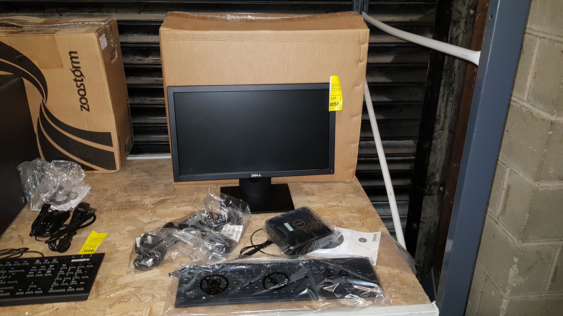 COMPUTER LOT CONTAINING DELL FLAT PANEL MONITOR, KEYBOARD,DELL PERSONAL COMPUTER MODEL D12U, ALL