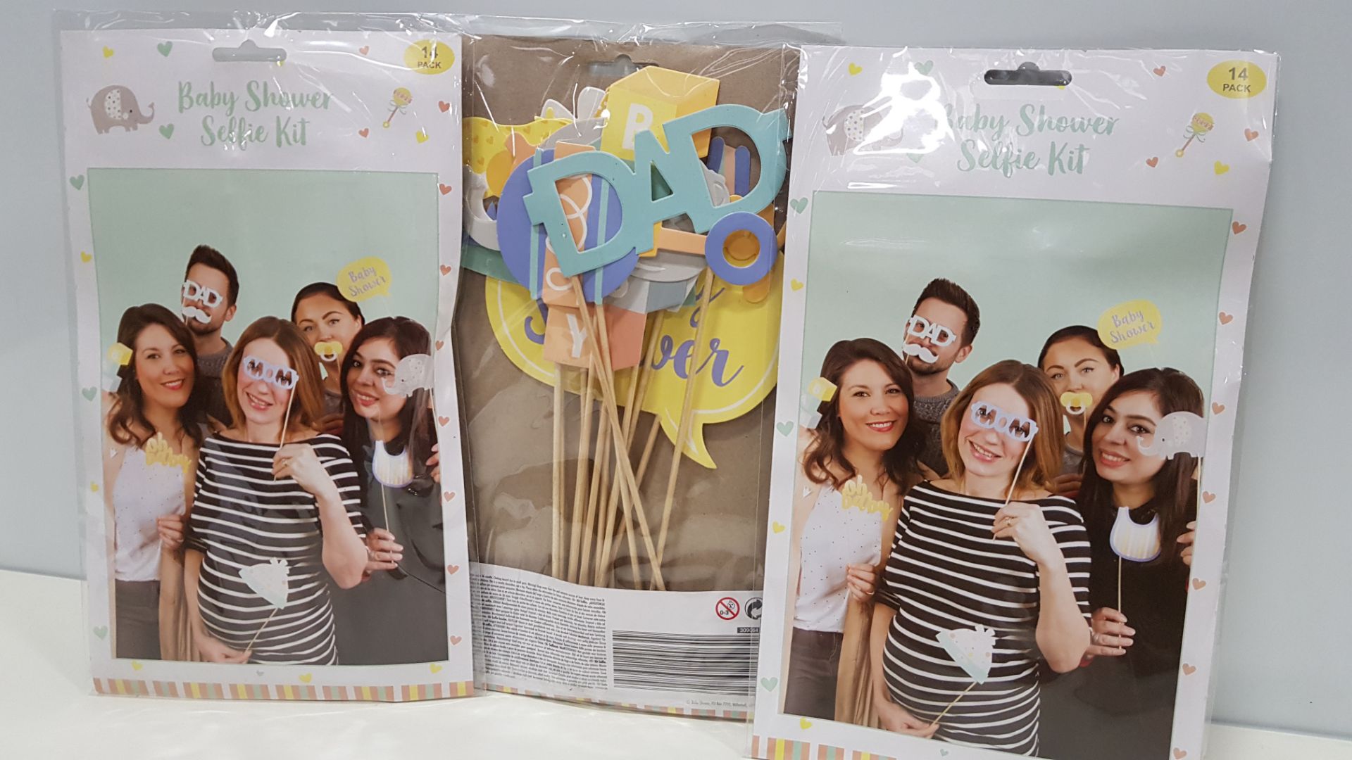 216 X BRAND NEW BABY SHOWER SELFIE KIT IN 9 BOXES