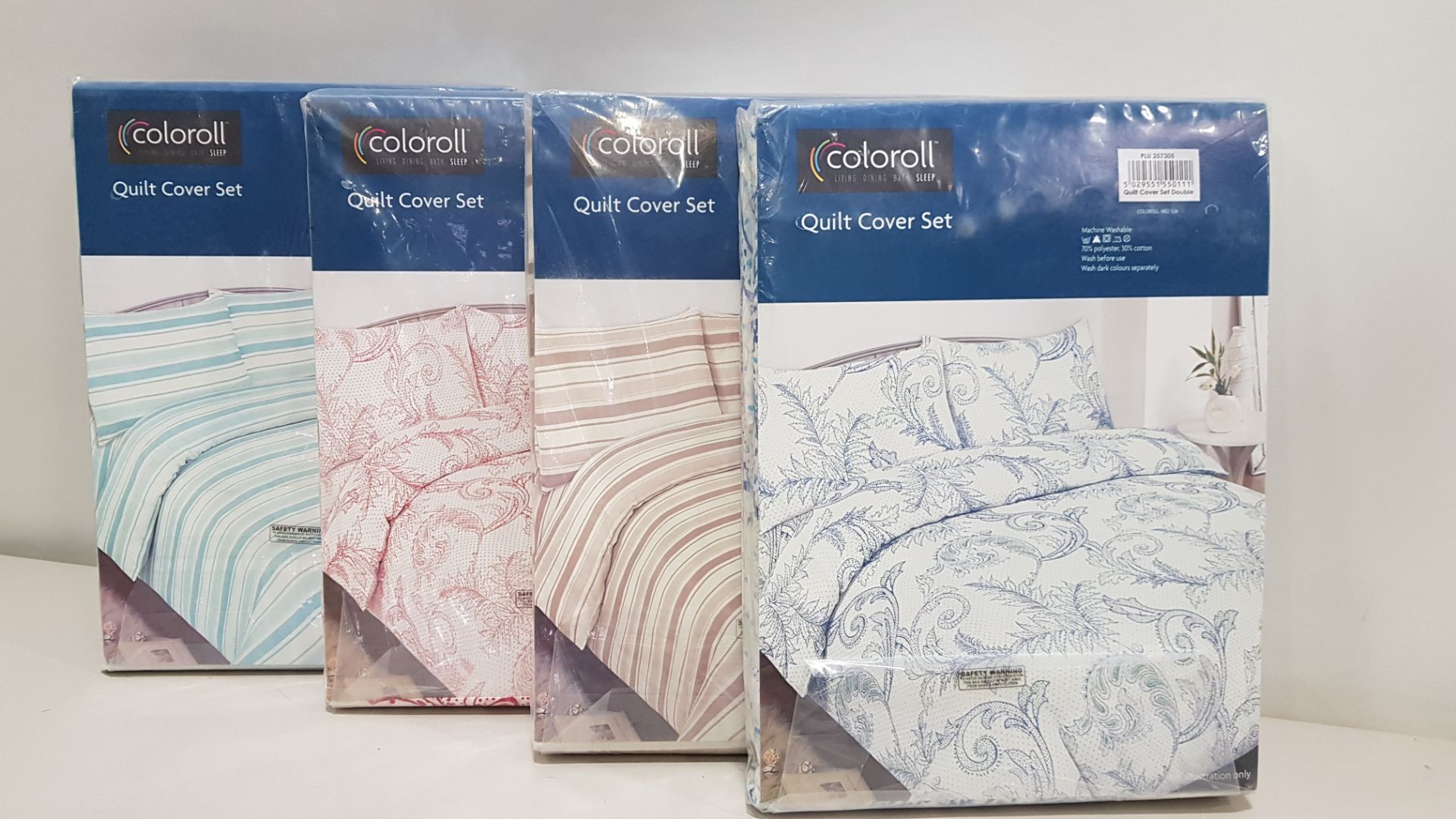 25 X ESSENTIAL COLOROLL DOUBLE DUVET SETS IN VARIOUS STYLES IE BLUE FLORAL, PINK FLORAL, BLUE