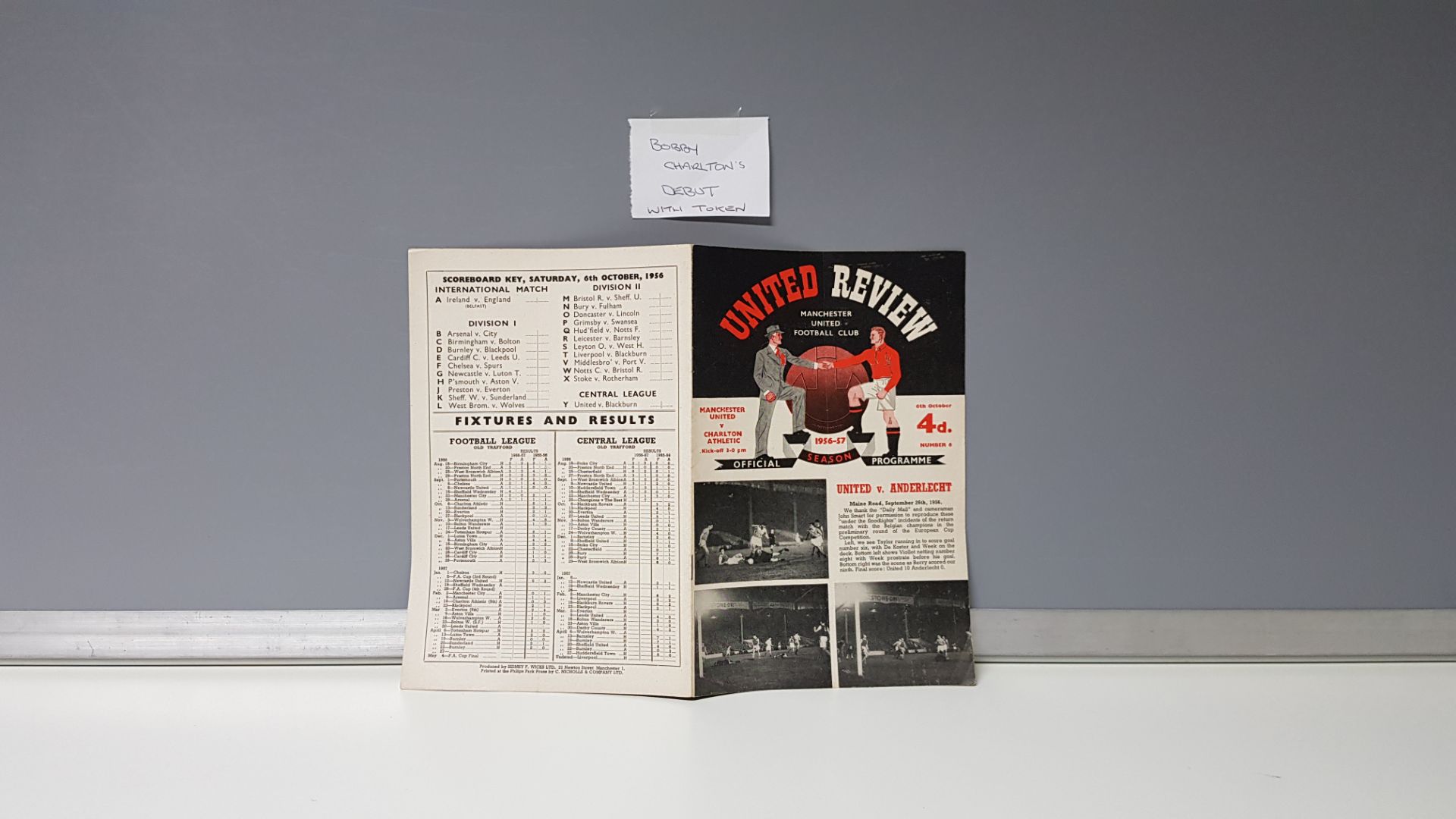 *MANCHESTER UNITED VS CHARLTON ATHLETIC - 6TH OCTOBER 1956-57 NO6 OFFICIAL MATCH DAY PROGRAMME ( - Image 3 of 3