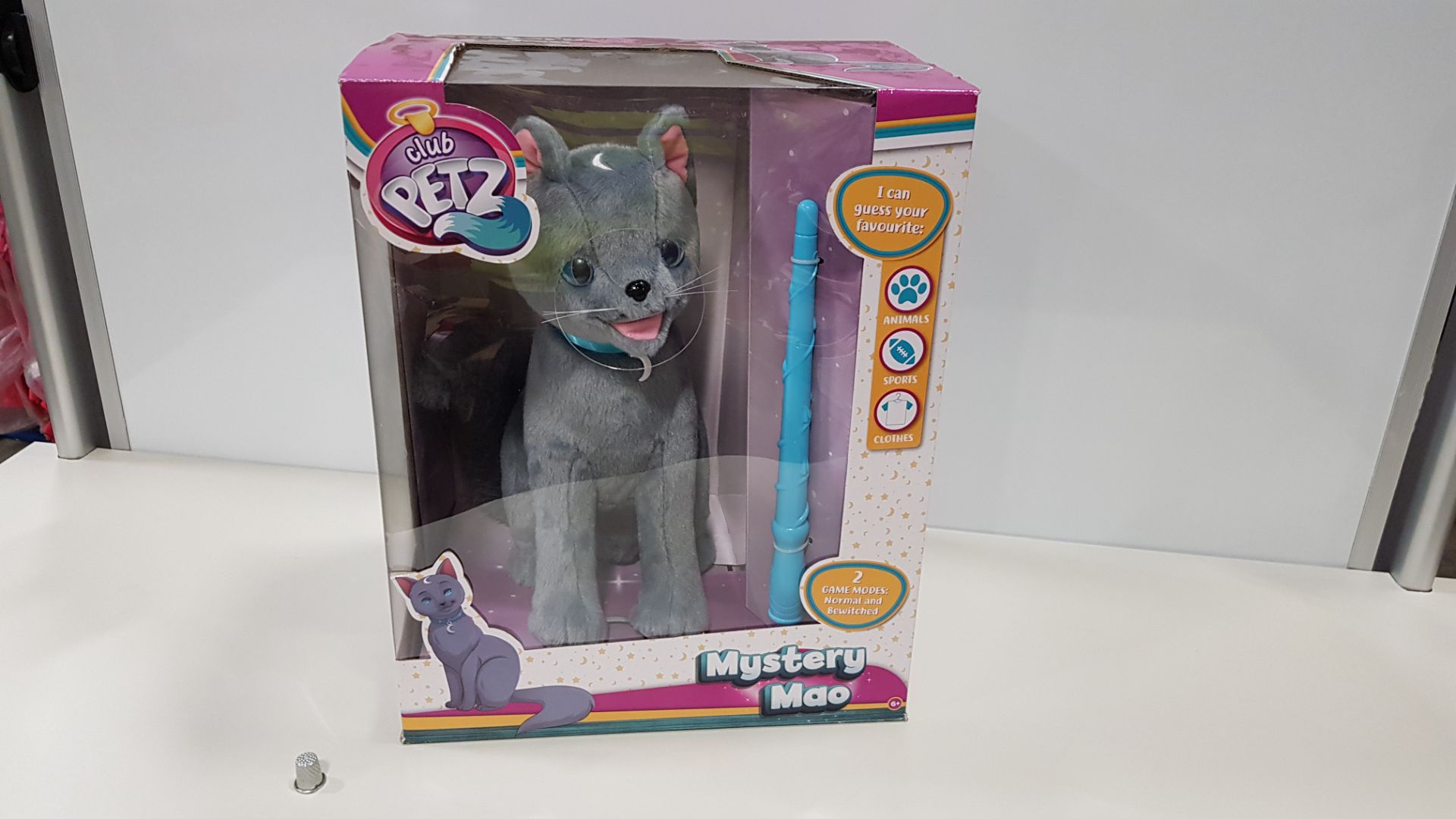 11 X BRAND NEW CLUB PETZ MYSTERY MAO (TALKING CAT) WITH TWO GAME MODES
