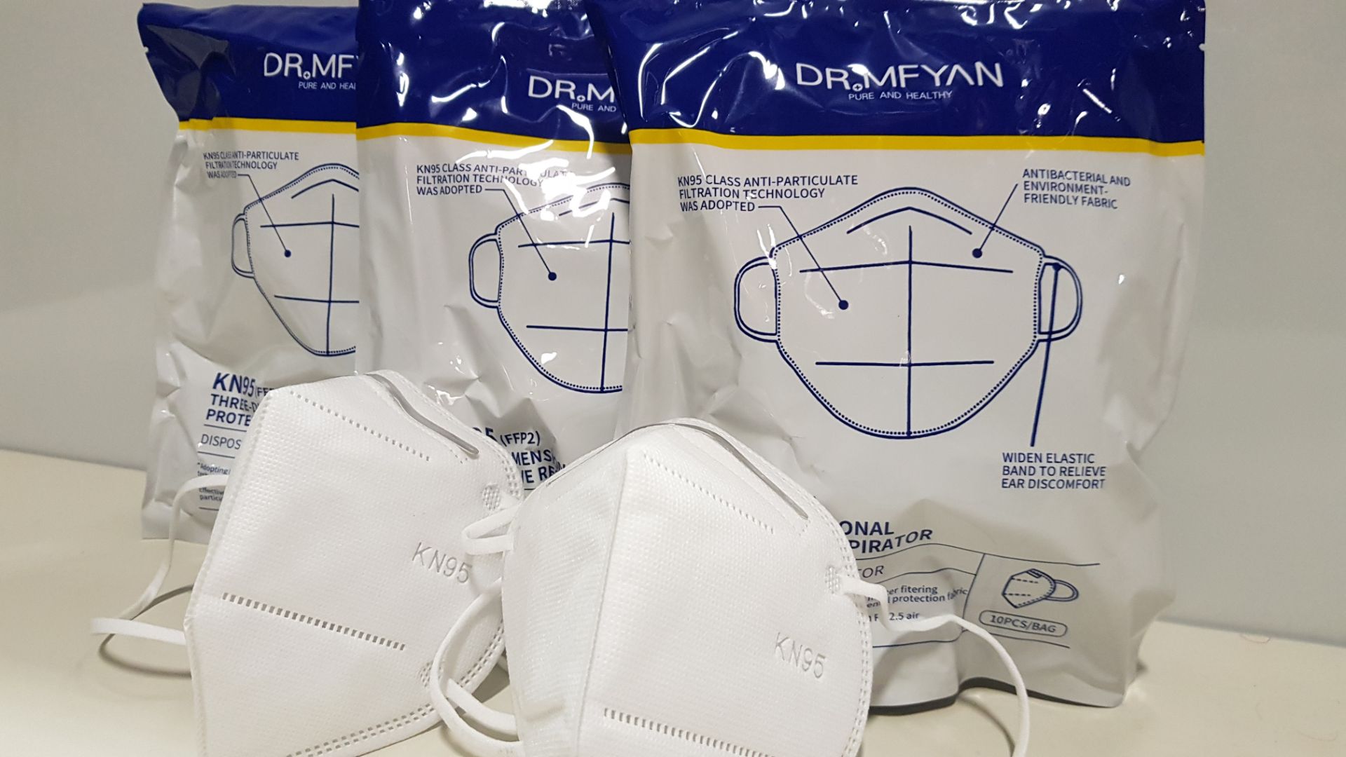 200 X BRAND NEW DR MFYAN KN95 THREE DIMENSIONAL PROTECTIVE RESPIRATOR 3 YEAR SHELF LIFE (UNOPENED)