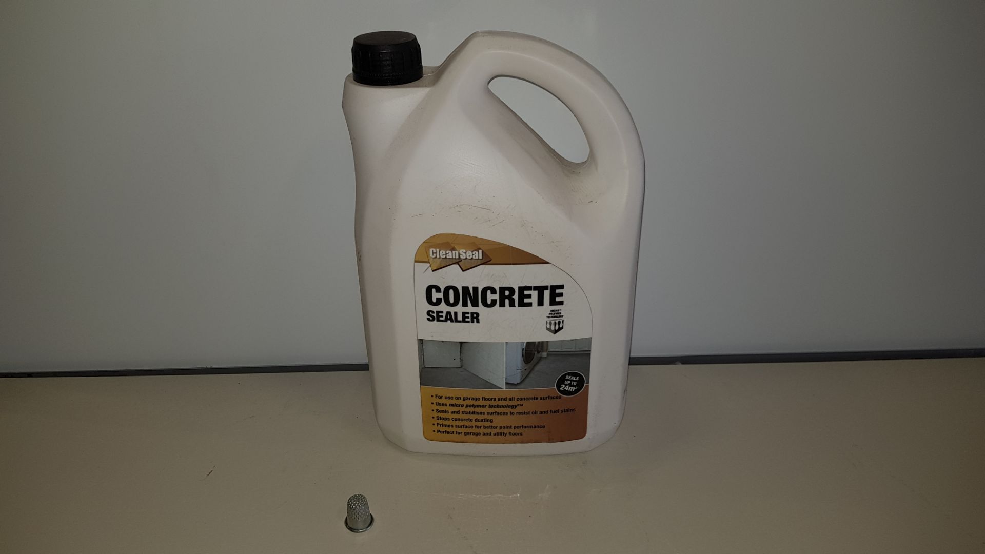 144 X BRAND NEW CLEAN SEAL CONCRETE SEALER (4L) ON A PALLET (PLEASE NOTE SOME BOXES ARE DAMAGED)