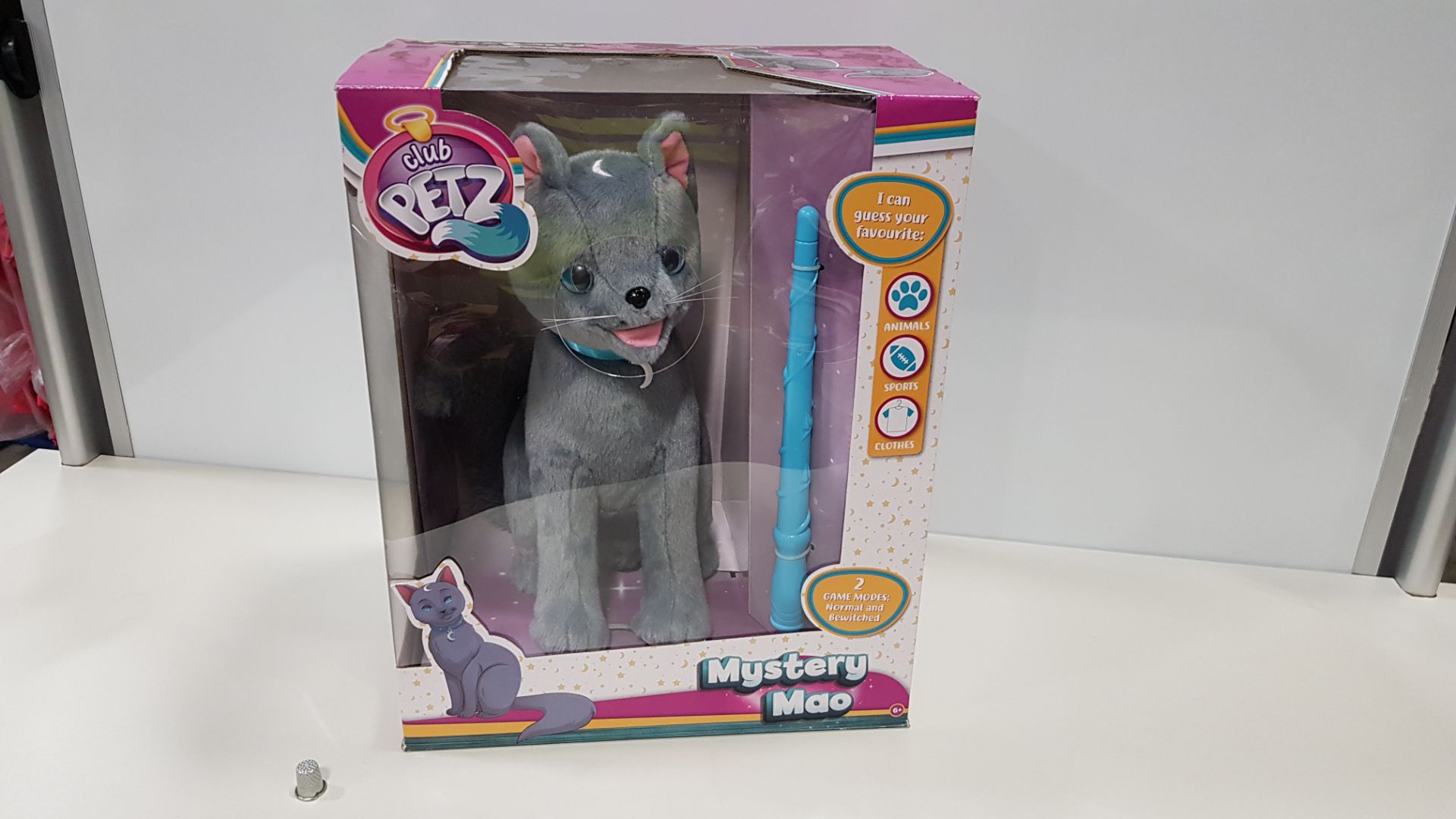 11 X BRAND NEW CLUB PETZ MYSTERY MAO (TALKING CAT) WITH TWO GAME MODES