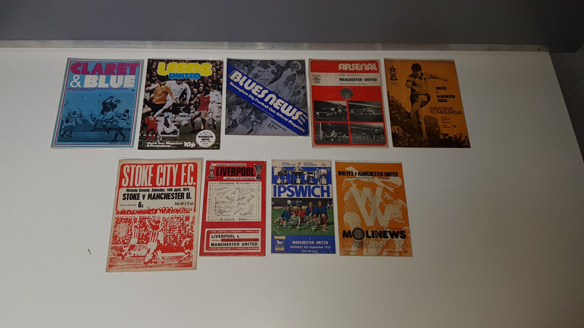 9 X MANCHESTER UNITED AWAY PROGRAMMES FROM THE 1973 SEASON TO INCLUDE - MANCHESTER UNITED VS - Image 2 of 2