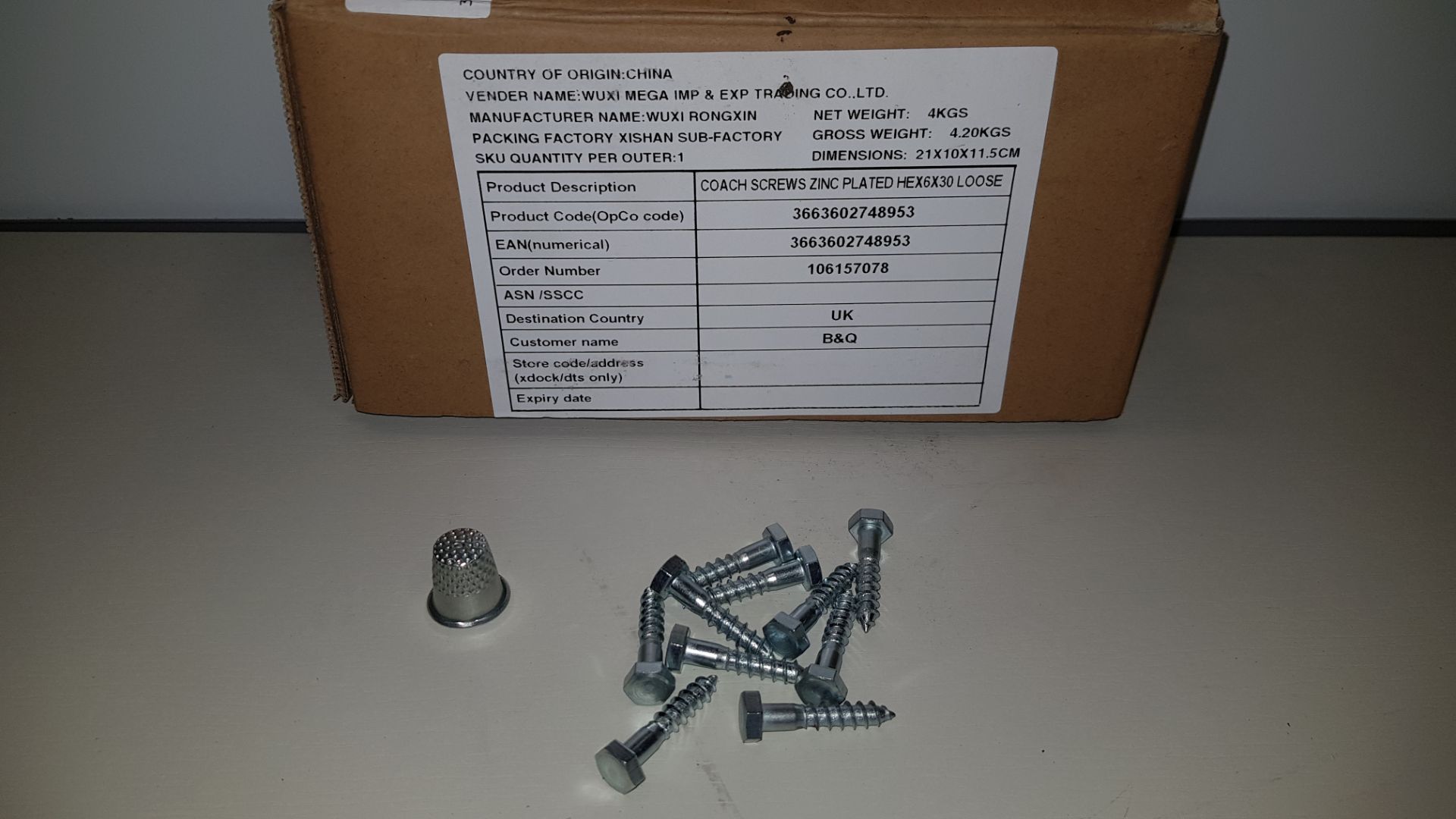 APPROX 29,400 X BRAND NEW COACH SCREWS ZINC PLATED HE X 6 X 30 LOOSE IN 49 BOXES