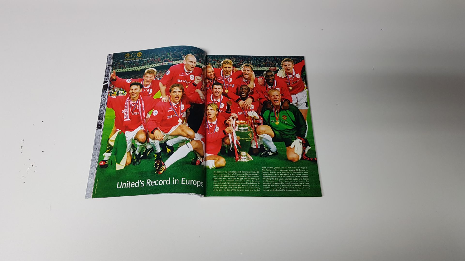 1 X MANCHESTER UNITED CELEBRATION MATCH FOR 50YEARS IN EUROPE & 50YEARS OF EUROPE - MANCHESTER - Image 2 of 2