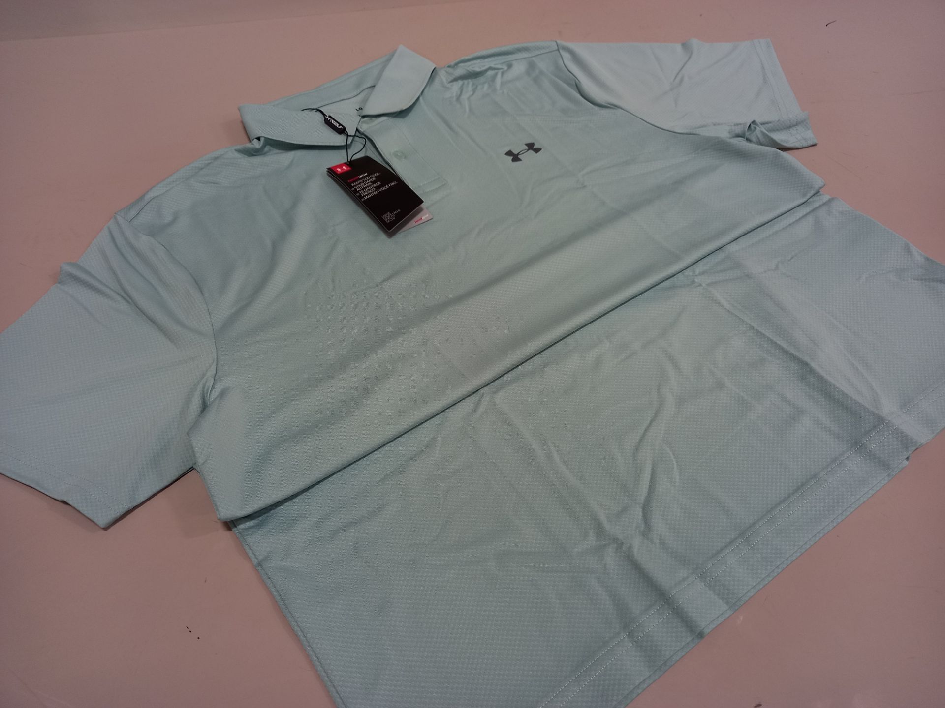 15 X BRAND NEW UNDER ARMOUR BAGGED PERFORM POLO SHIRT (VARIOUS SIZES M - 2XL) TOTAL RRP £524.85 (