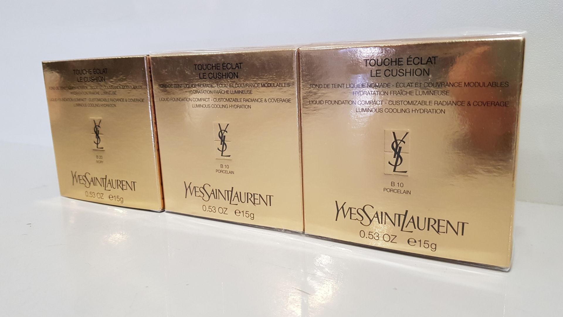 16 X BRAND NEW YVES SAINT LAURENT ( B20 IVORY) COMPACT LIQUID FOUNDATION - 15G