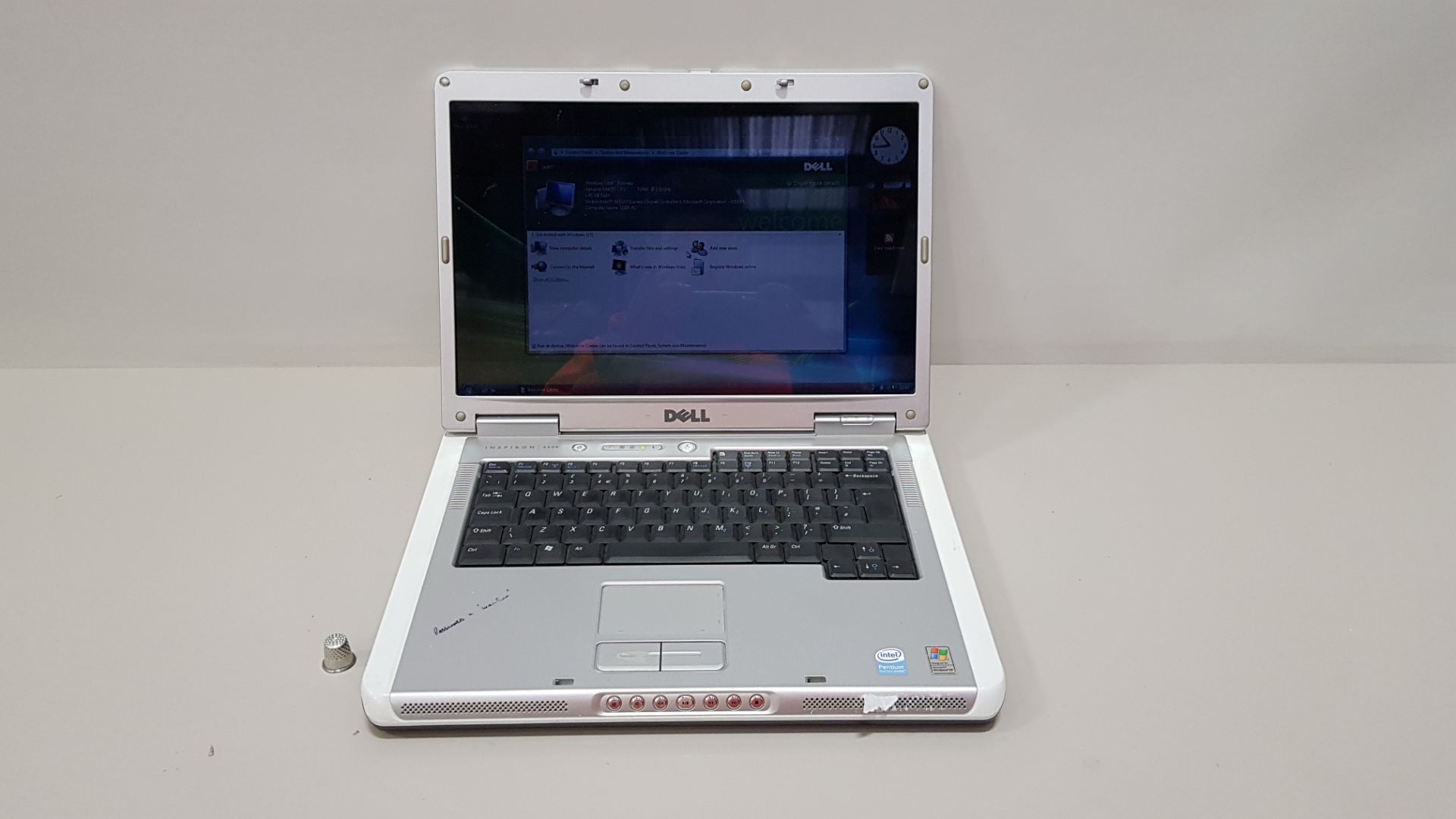 DELL INSPIRON 6400 LAPTOP WINDOWS VISTA BUSINESS - WITH CHARGER