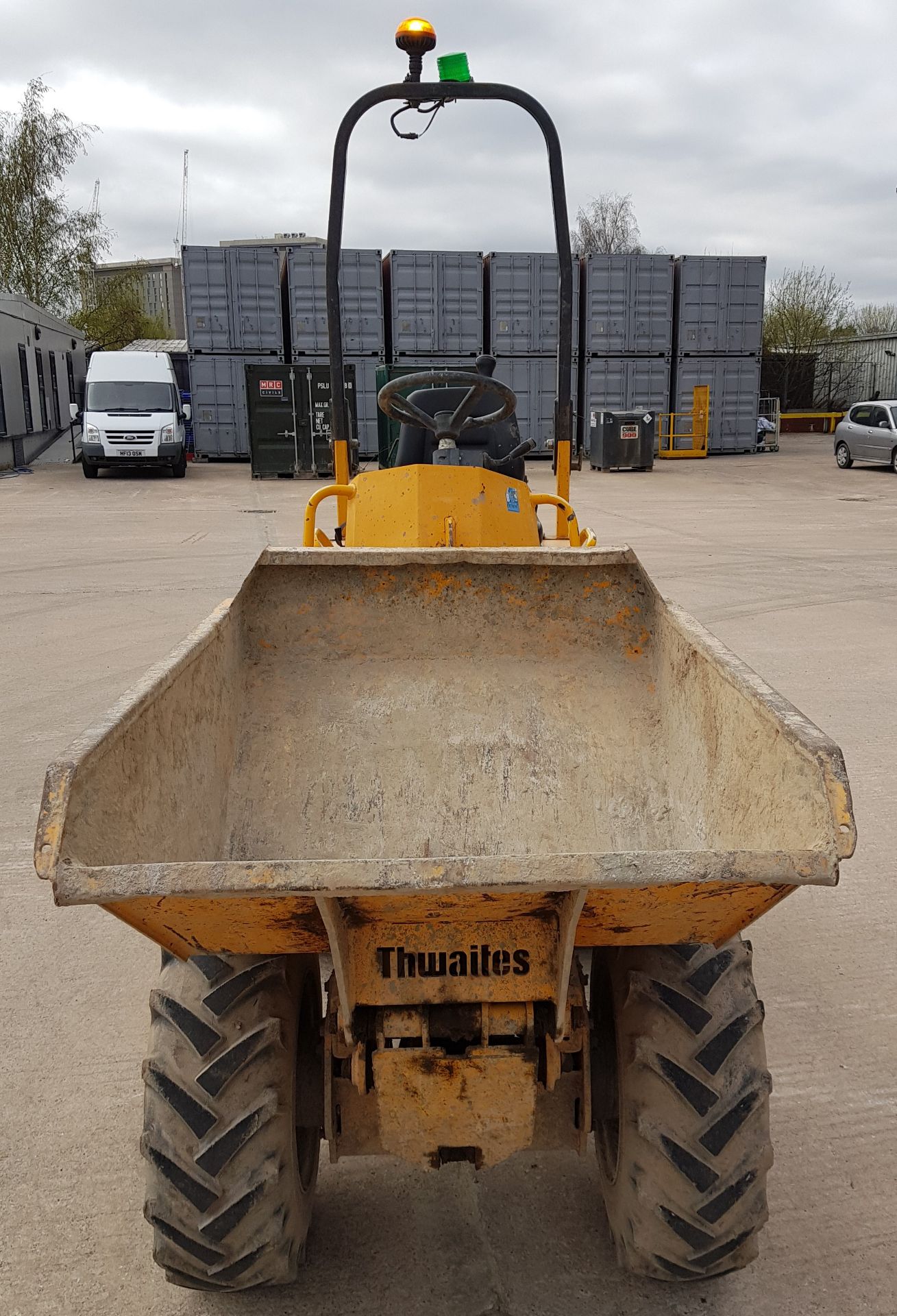 THWAITES ALL DRIVE 1 TONNE HI-TIP DUMPER ENGINE SIZE - 1115CC COLOUR - YELLOW FUEL - DIESEL - Image 6 of 8