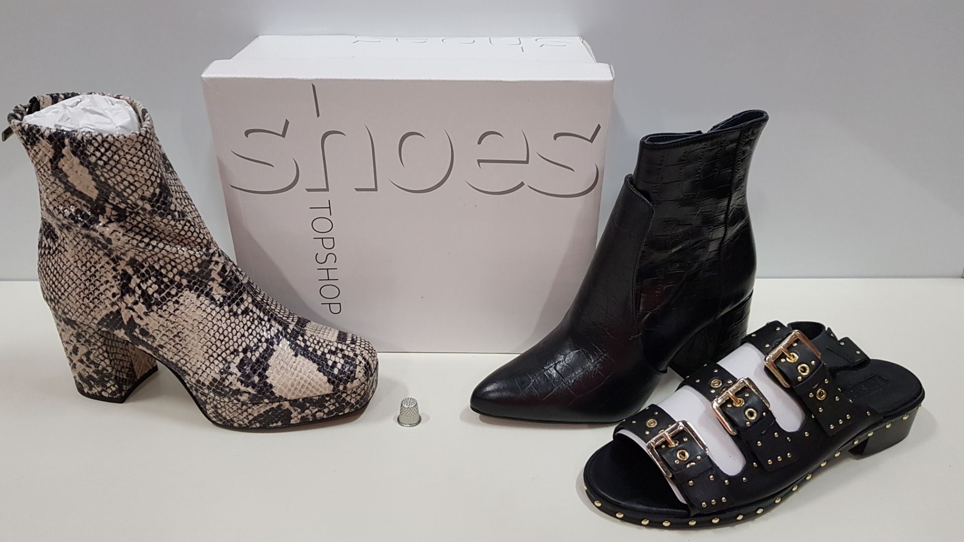 10 X BRAND NEW TOPSHOP SHOES IN VARIOUS STYLES AND SIZES - IE FRANK BLACK SHOES, MARGARITA SNAKE