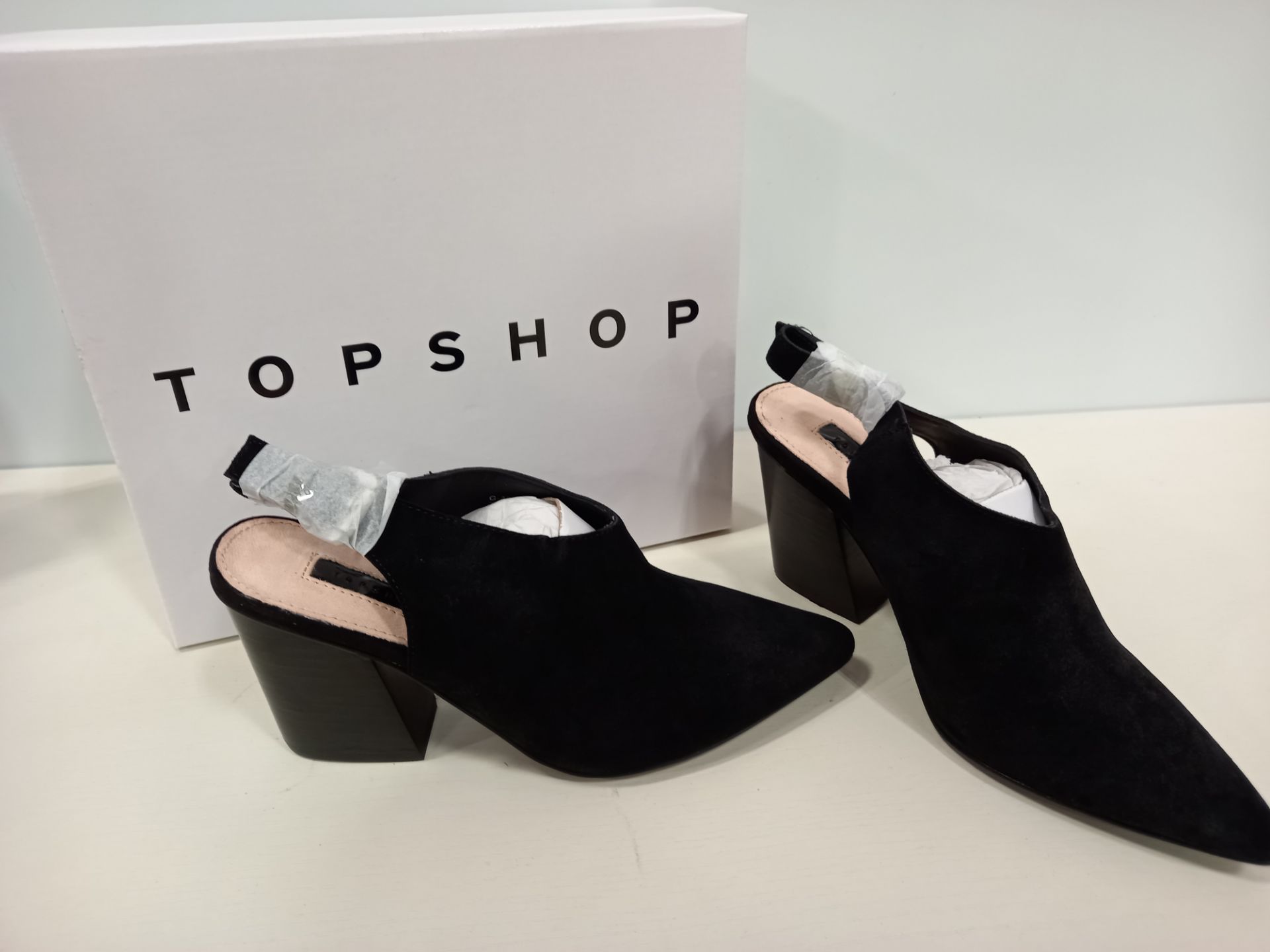 15 X BRAND NEW TOPSHOP GOJI BLACK SHOES UK SIZE 4 RRP £46.00 (TOTAL RRP £690.00)