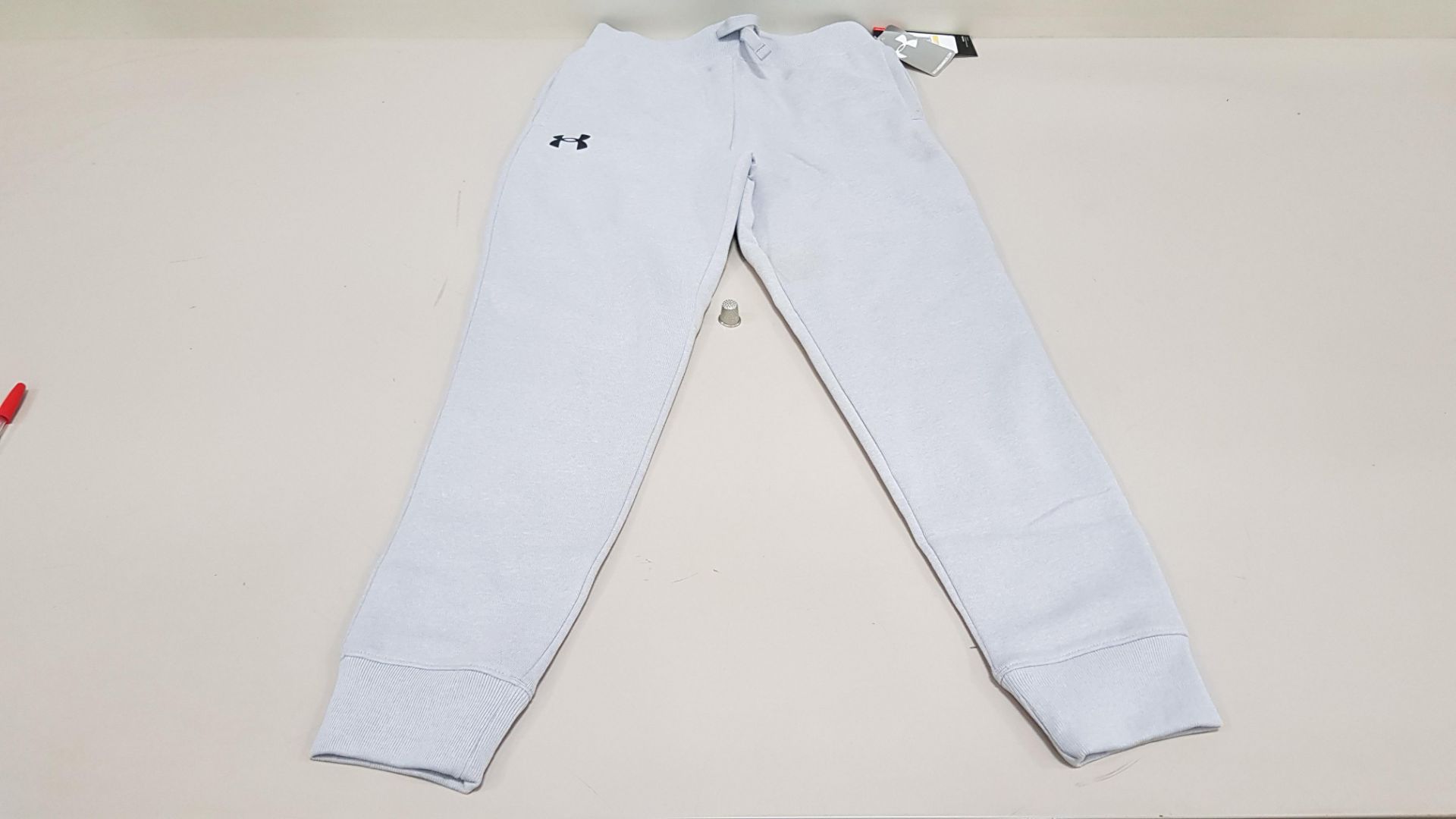 10 X BRAND NEW UNDER ARMOUR BOYS UNDER ARMOUR PANTS SIZE YLG/G