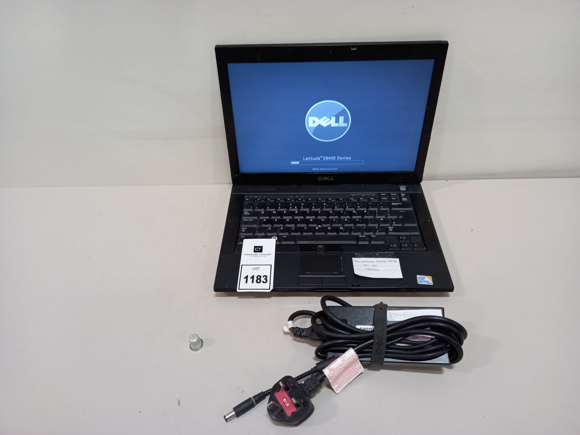 DELL LATTITUDE E6400 LAPTOP WITH CHARGER NO OPERATION SYSTEM