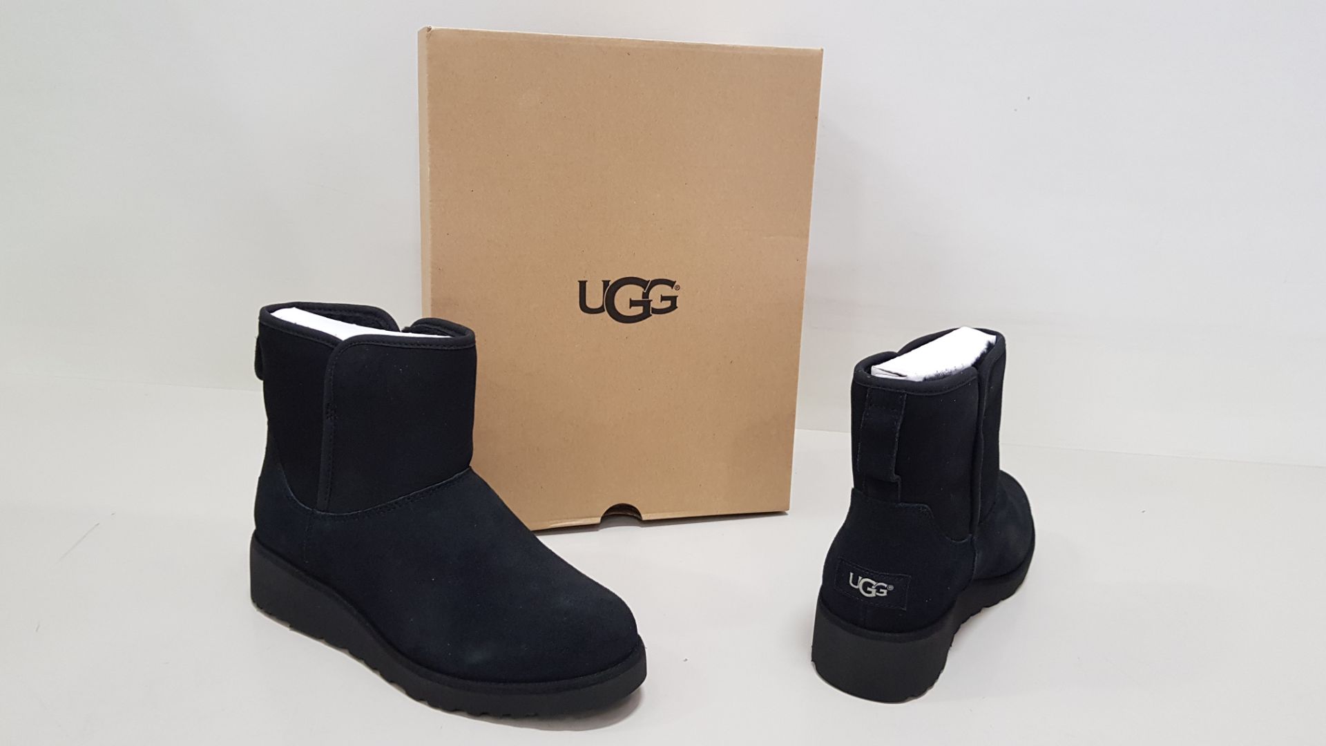 3 X BRAND NEW PAIRS OF UGG BOOTS W KRISTEN BLACK (CODE 1012497 W / BLK) UK SIZE 5.5