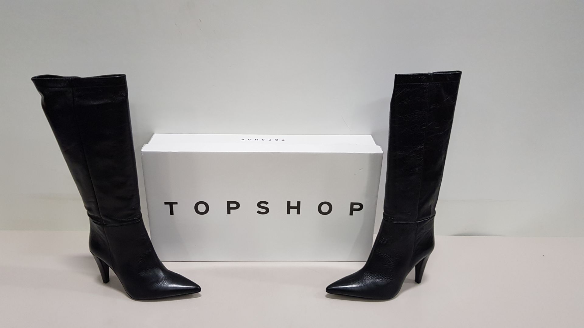 4 X BRAND NEW TOPSHOP TAYLOR BLACK HEELED KNEE HIGH BOOTS UK SIZE 7 RRP Â£120.00