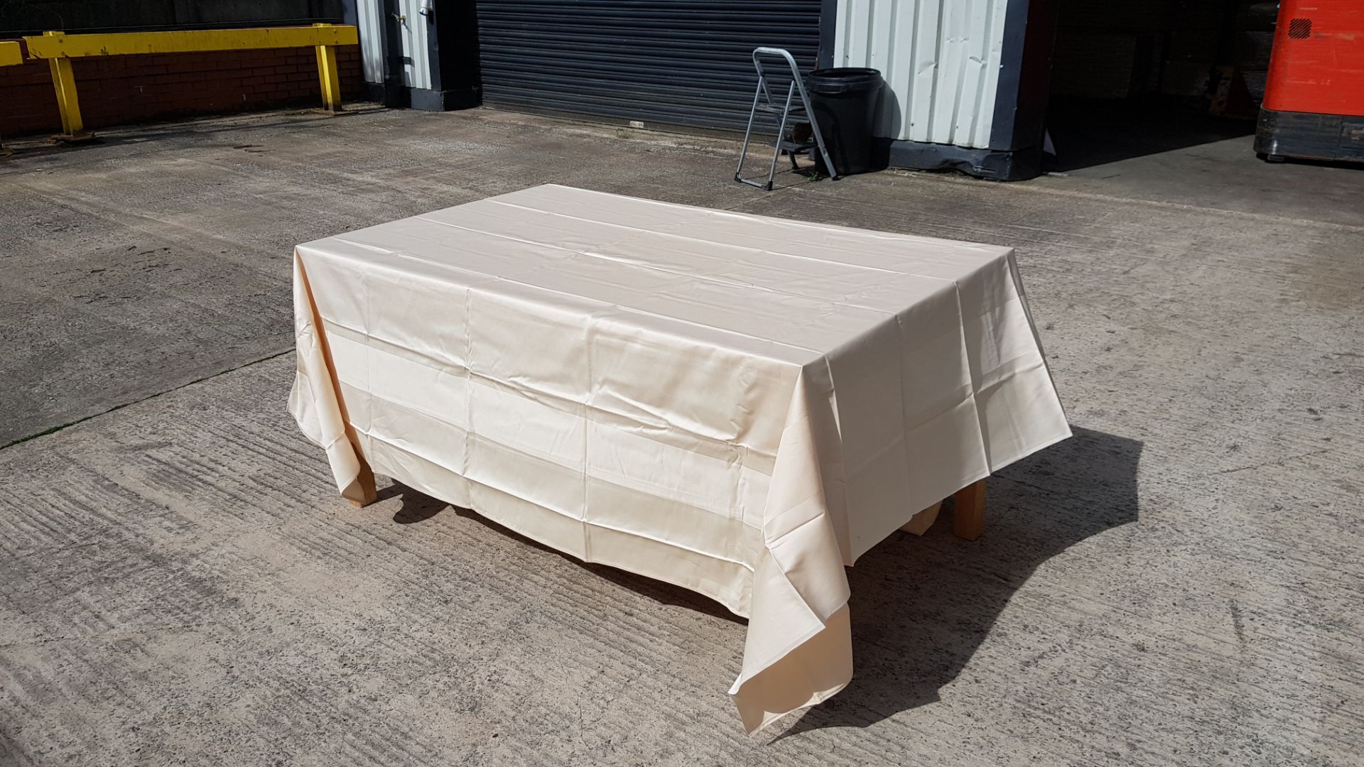 40 X BRAND NEW SAND SATIN POLYESTER TYPE TABLECLOTHS 230CM X 230CM - IN 2 TRAYS (NOT INCLUDED)