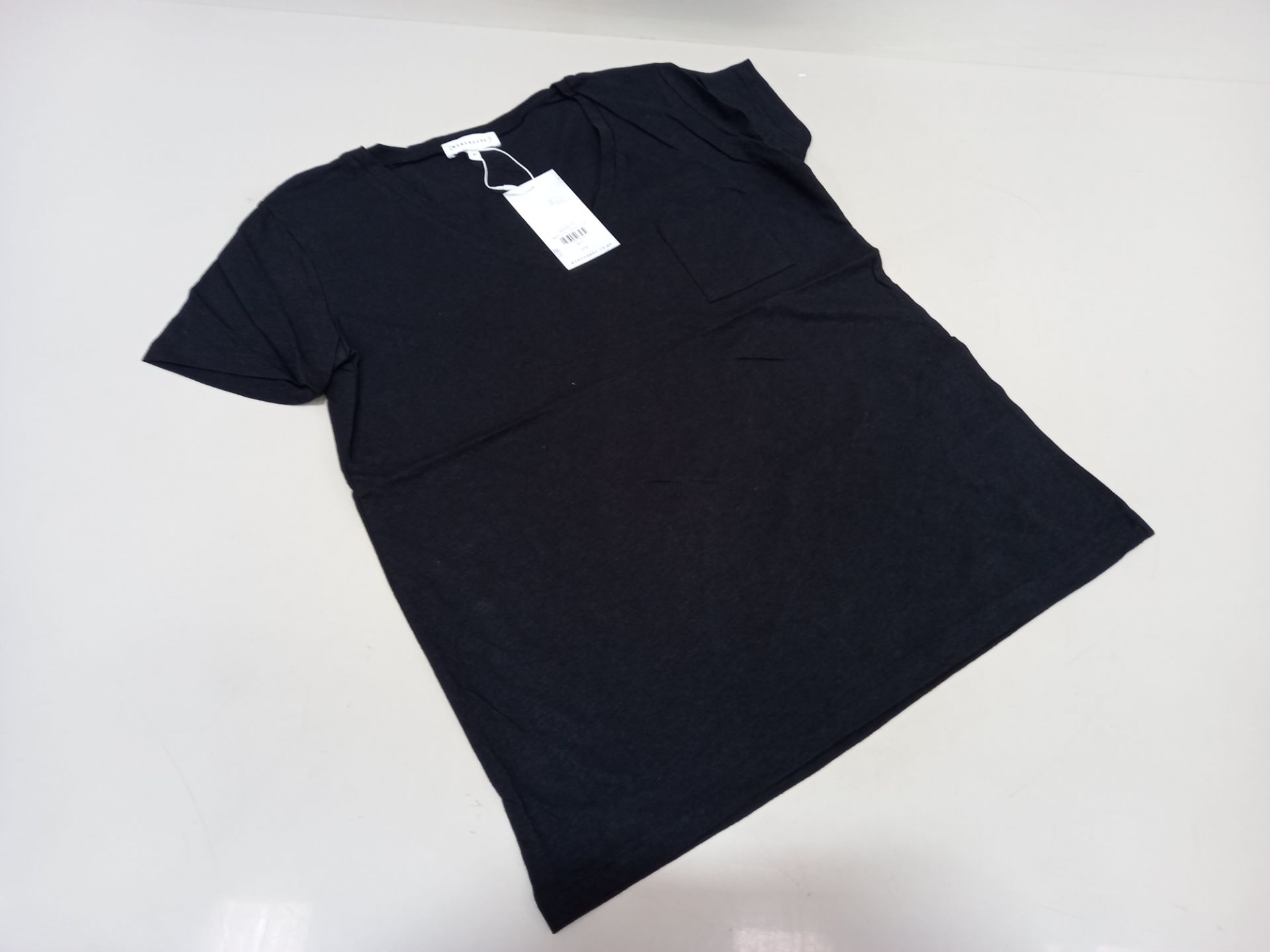 24 X BRAND NEW WAREHOUSE CLOTHING BLACK LINEN V NECK T SHIRTS IN VARIOUS SIZES RRP Â£16.00