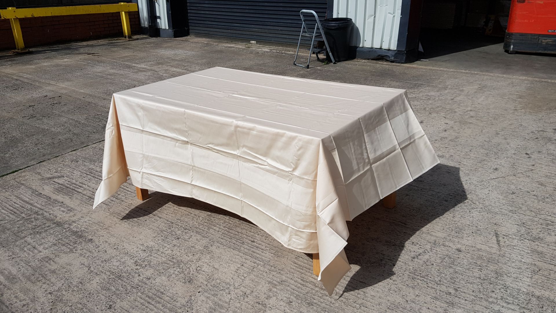 40 X BRAND NEW SAND SATIN POLYESTER TYPE TABLECLOTHS 230CM X 230CM - IN 2 TRAYS (NOT INCLUDED)