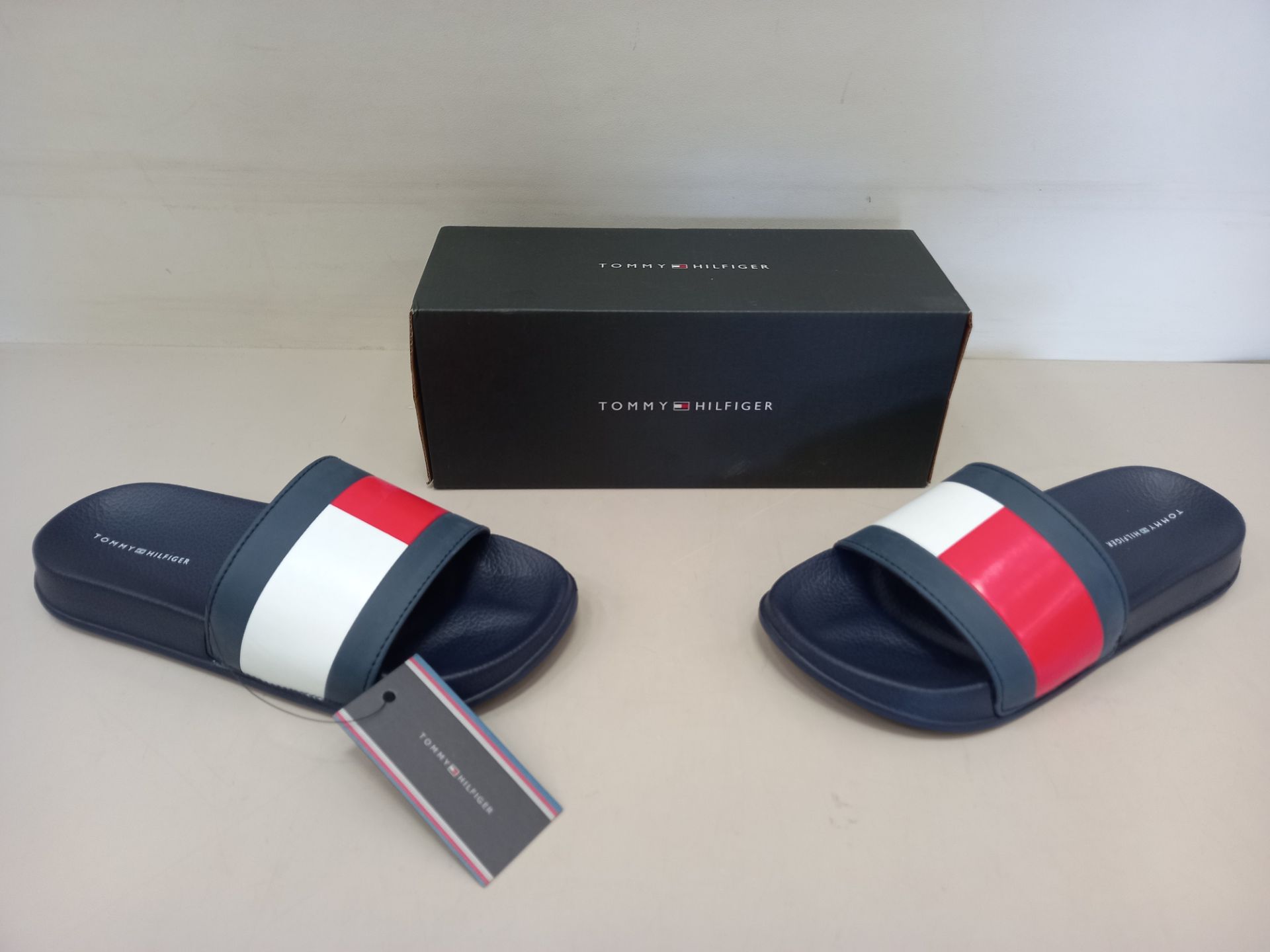 6 X BRAND NEW PAIRS OF GENUINE TOMMY HILFIGER NAVY/WHITE/RED POOL SLIDERS SIZE UK 3.5 (EUR 36) -