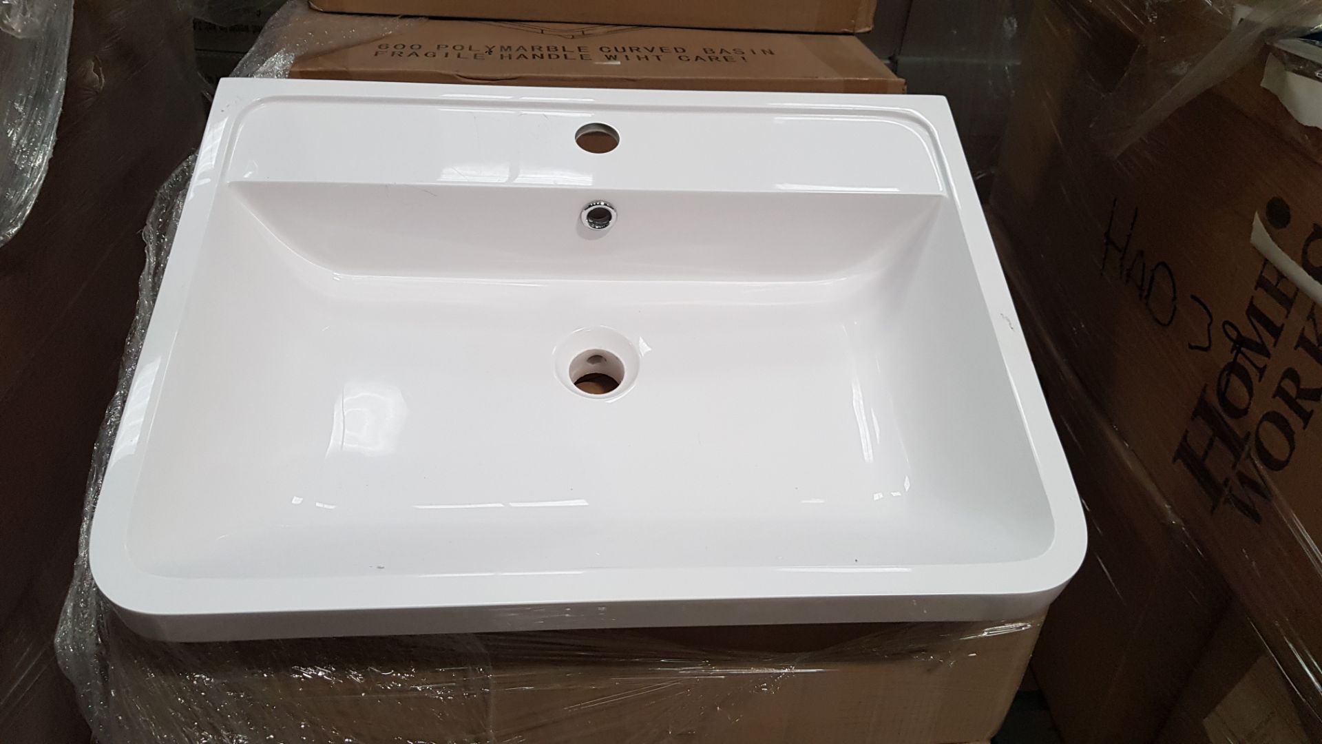 4 X BRAND NEW BOXED 600 POLYMARBLE CURVED BASIN SINK - IN 3 BOXES AND 1 SAMPLE (HAS MARKS)