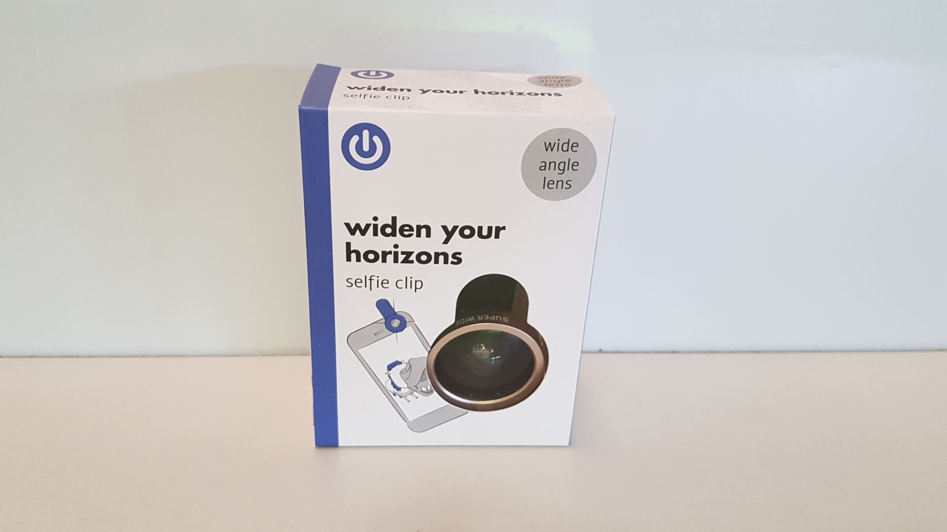 224 X BRAND NEW BOXED WIDEN YOUR HORIZONS SELFIE CLIP (WIDE ANGLE LENS) - IN 7 BOXES