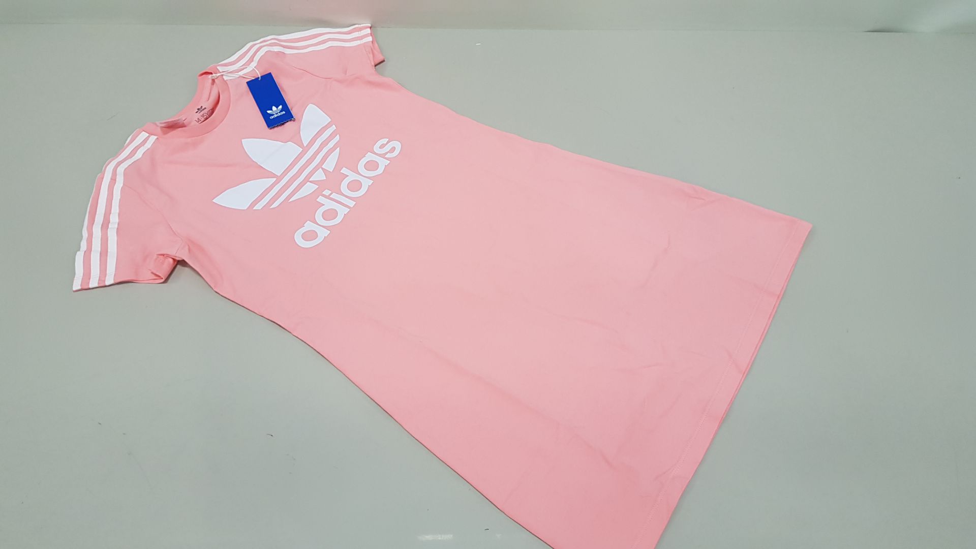 15 X BRAND NEW ADIDAS PINK SKATER DRESS ITEM CODE - A631 PD9TJ AGE 11-12 YEARS