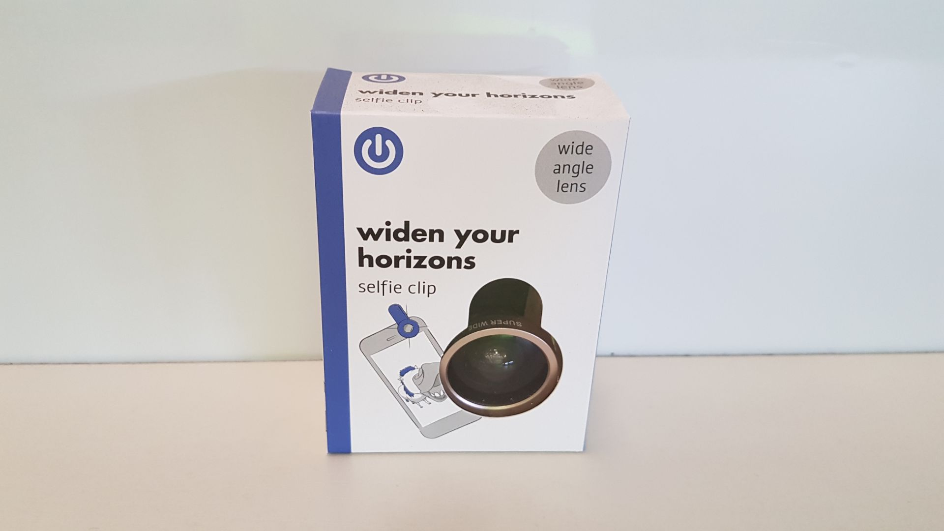 224 X BRAND NEW BOXED WIDEN YOUR HORIZONS SELFIE CLIP (WIDE ANGLE LENS) - IN 7 BOXES