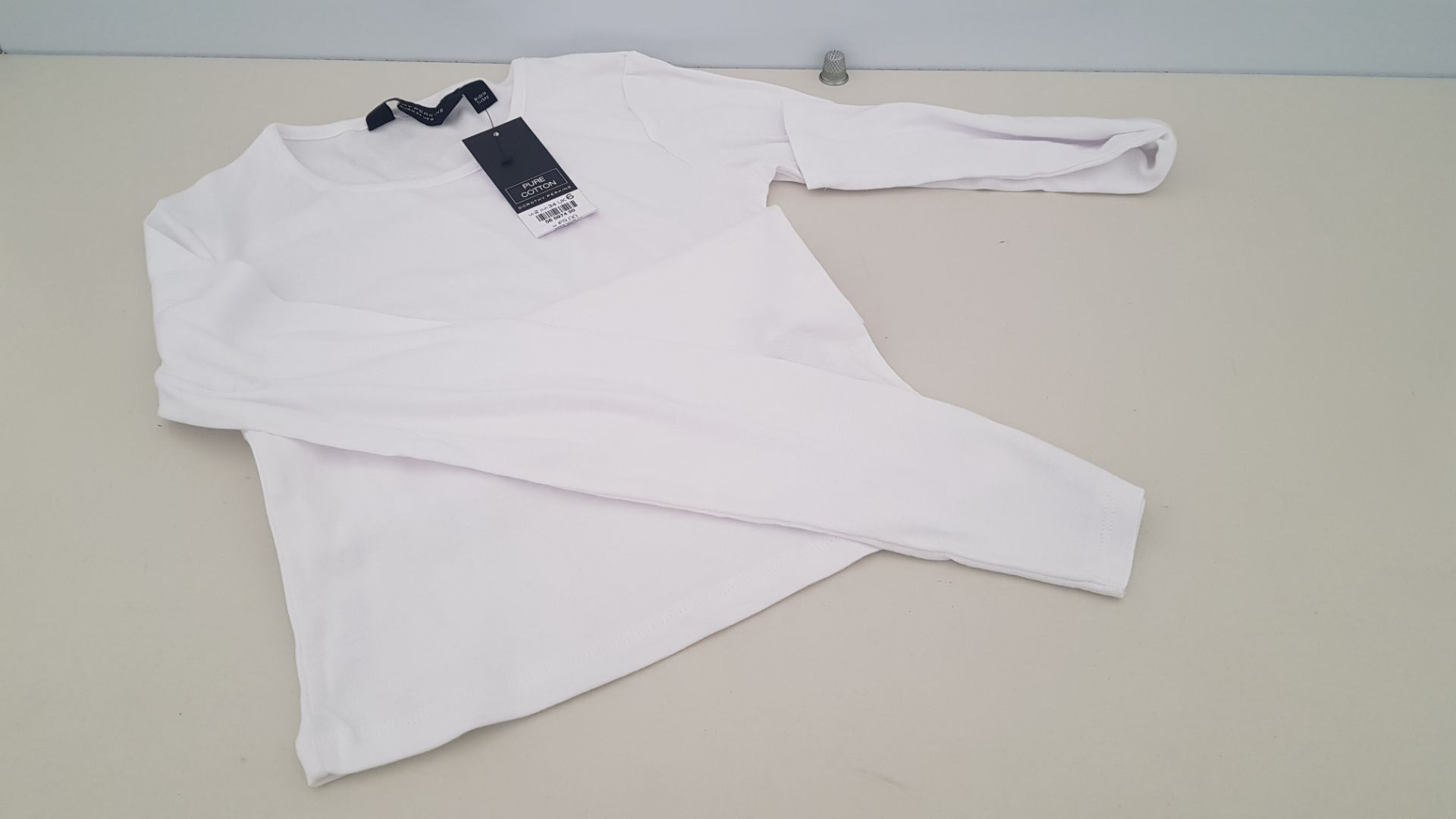 30 X BRAND NEW DOROTHY PERKINS PURE COTTON WHITE LONG SLEEVED TOPS UK SIZE 14 RRP £7.00 (TOTAL