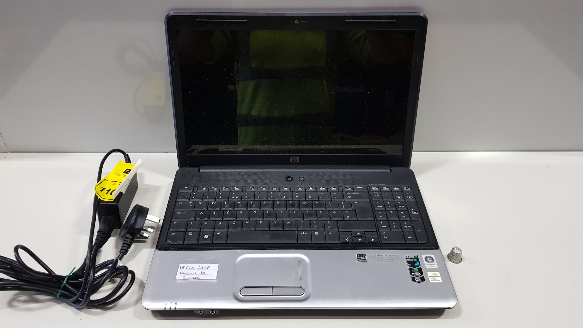 HP G60 LAPTOP WINDOWS 10 - WITH CHARGER