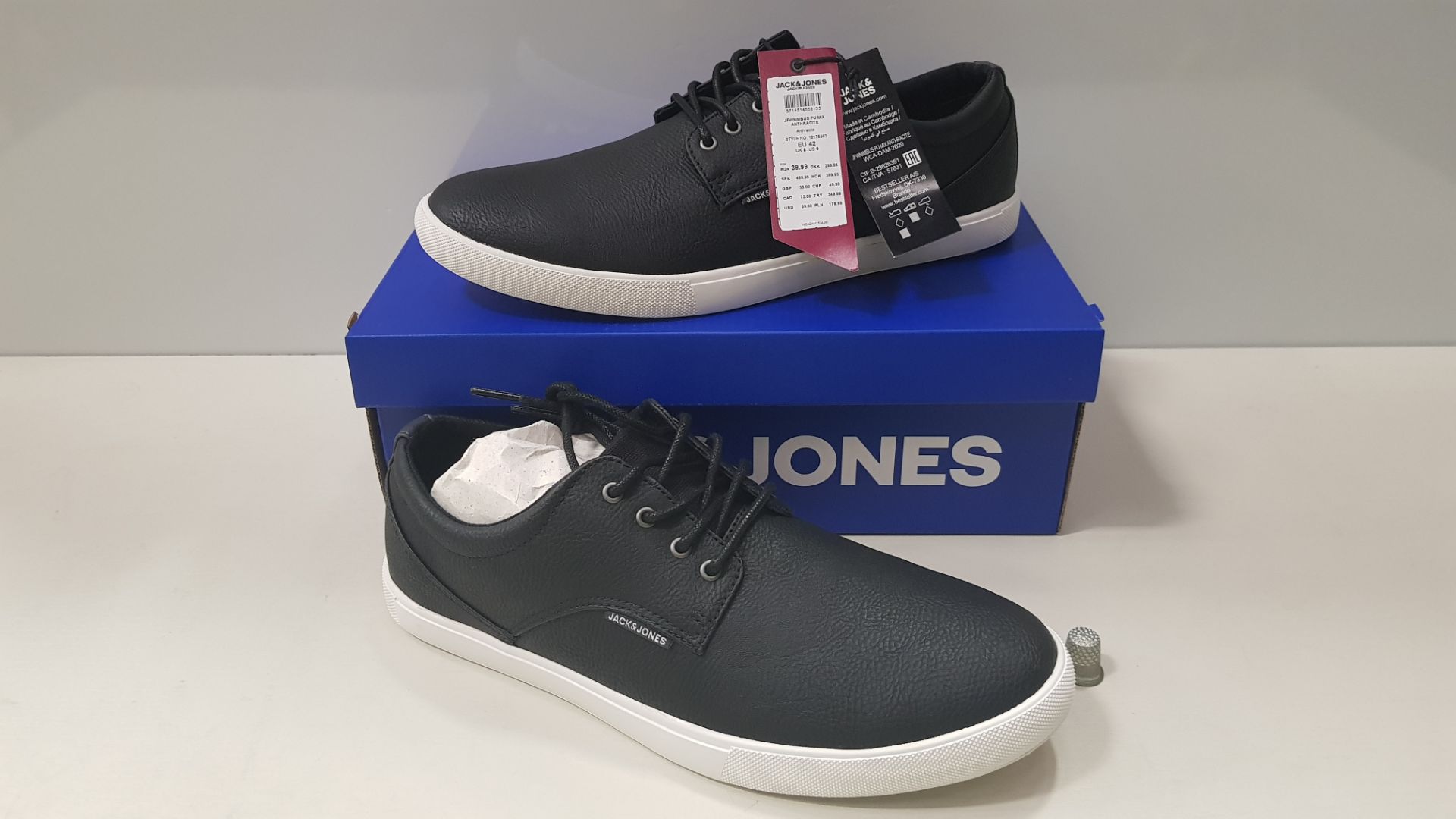 7 X BRAND NEW JACK & JONES ANTHRACITE TRAINERS UK SIZE 11 RRP £35.00 (TOTAL RRP £245.00) (PICK