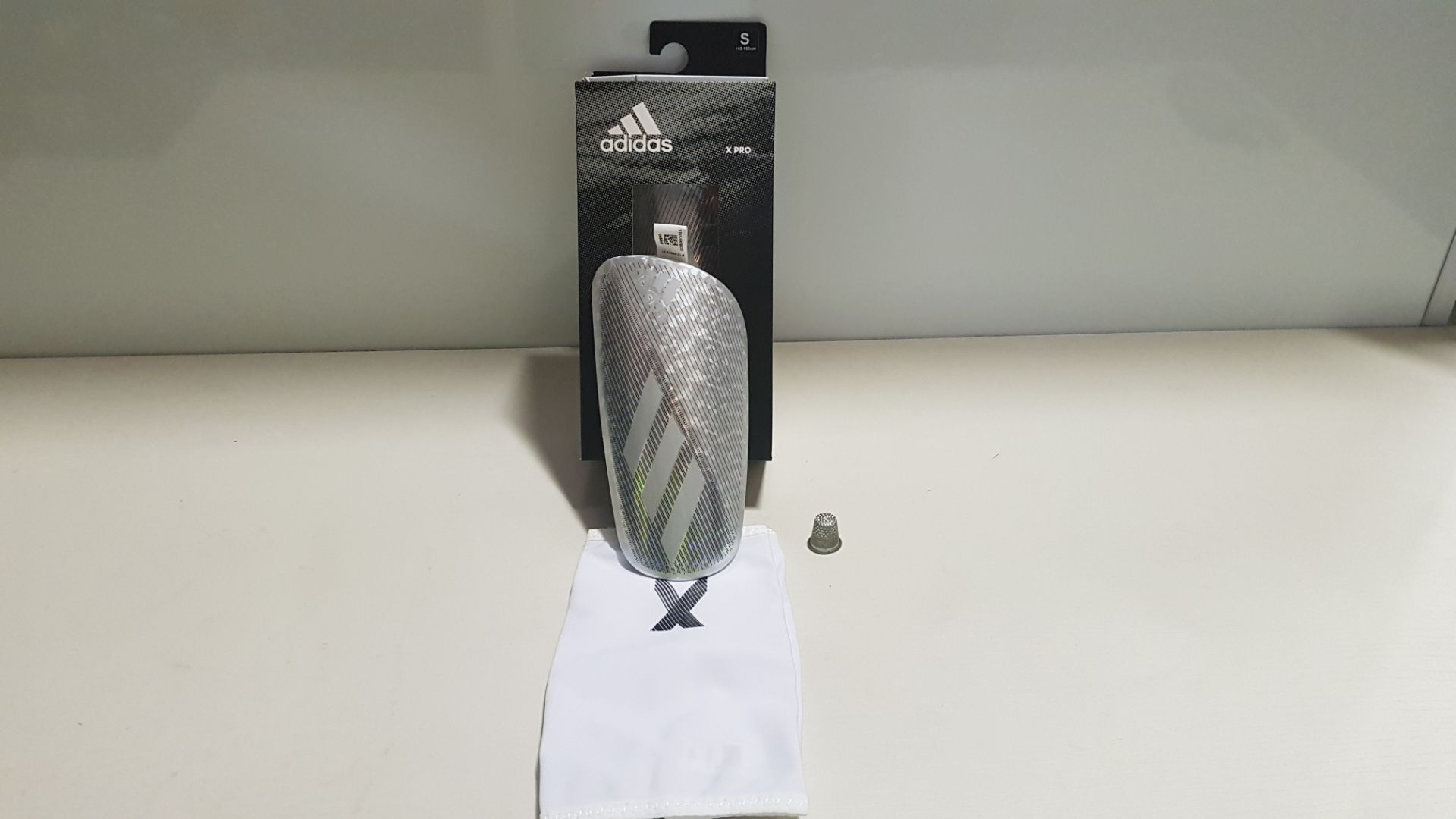 12 X BRAND NEW ADIDAS X PRO GREY SHINPADS WITH SLIP IN SHIELD AND SLEEVE SIZE MEDIUM