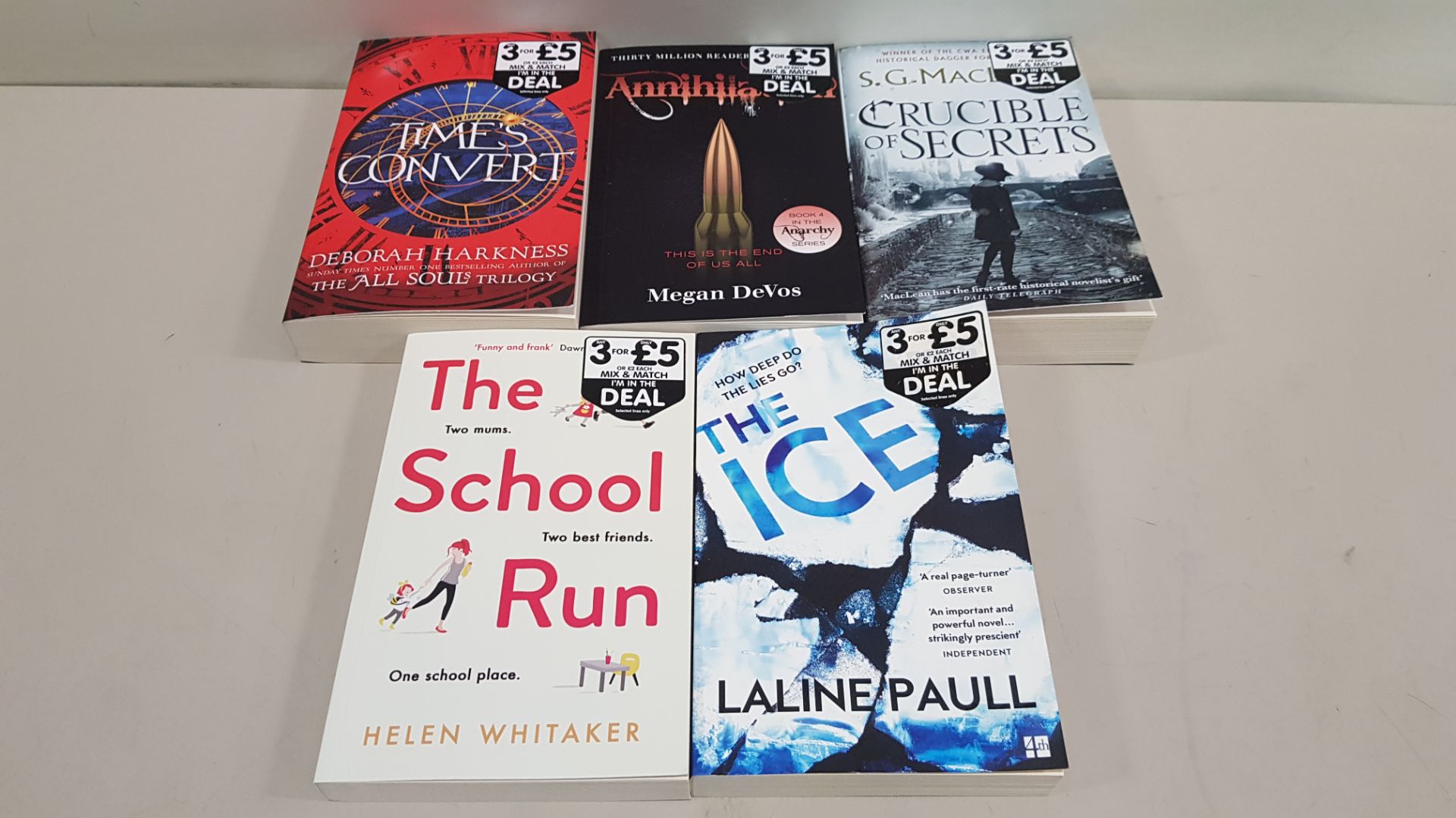 APPROX 200+ ASSORTED BRAND NEW BOOK LOT CONTAINING THE SCHOOL RUN, THE ICE, THEO, ANNIHILATION,TIMES