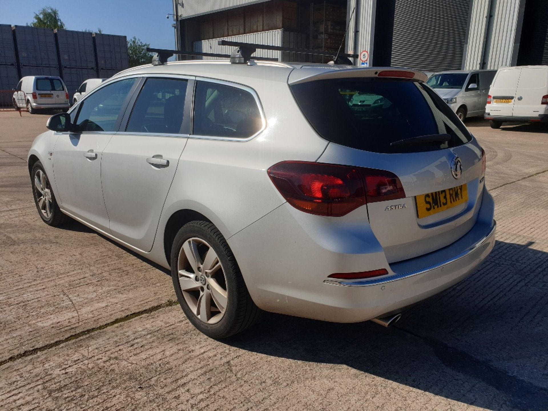 SILVER VAUXHALL ASTRA SRI CDTI AUTO. ( DIESEL ) Reg : SM13 RMY Mileage : 77121 Details: WITH 2 KEYS, - Image 3 of 8