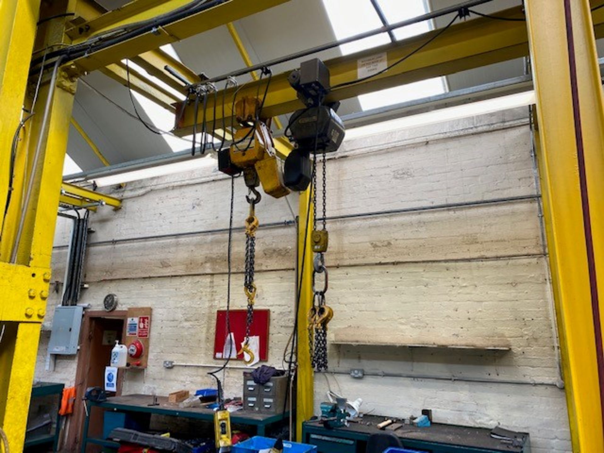 7m FIXED GANTRY HOLDING: 1 x FELCO 1 TON ELECTRIC HOIST 1 x GIS 2 TON ELECTRIC HOIST NOTE: ITEM WILL