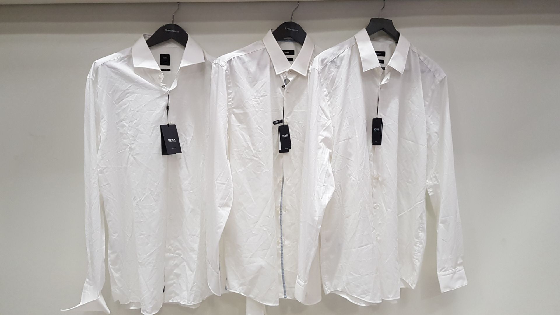 5 X BRAND NEW HUGO BOSS SHIRTS IN VARIOUS STYLES ( MAINLY SIZE 17) (PLEASE NOTE SHIRTS ARE CREASED