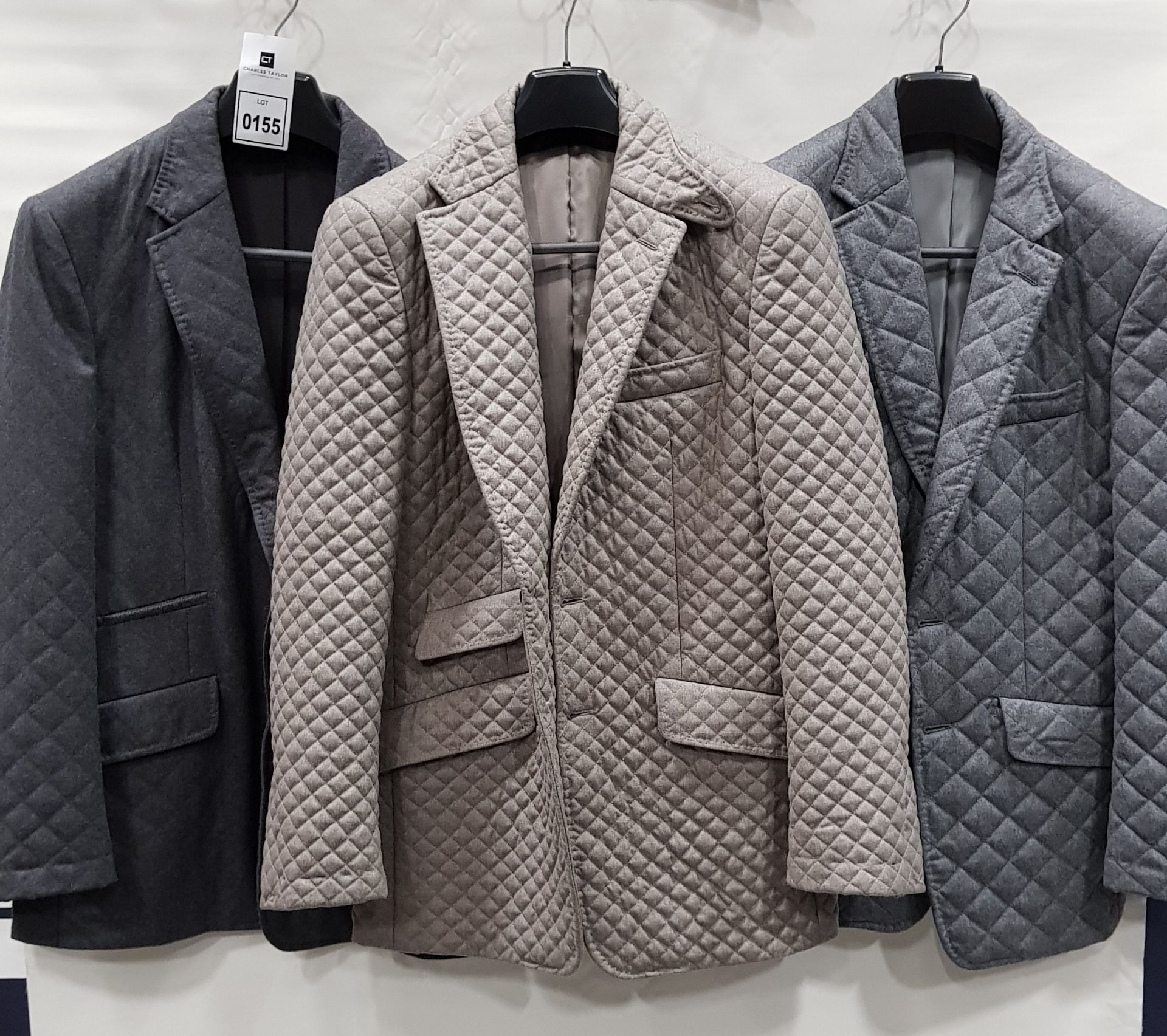 3 X BRAND NEW LUTWYCHE GREY & BEIGE PADDED / DIAMOND PATTERN JACKETS SIZES 44, 40, 40 (NOTE NOT