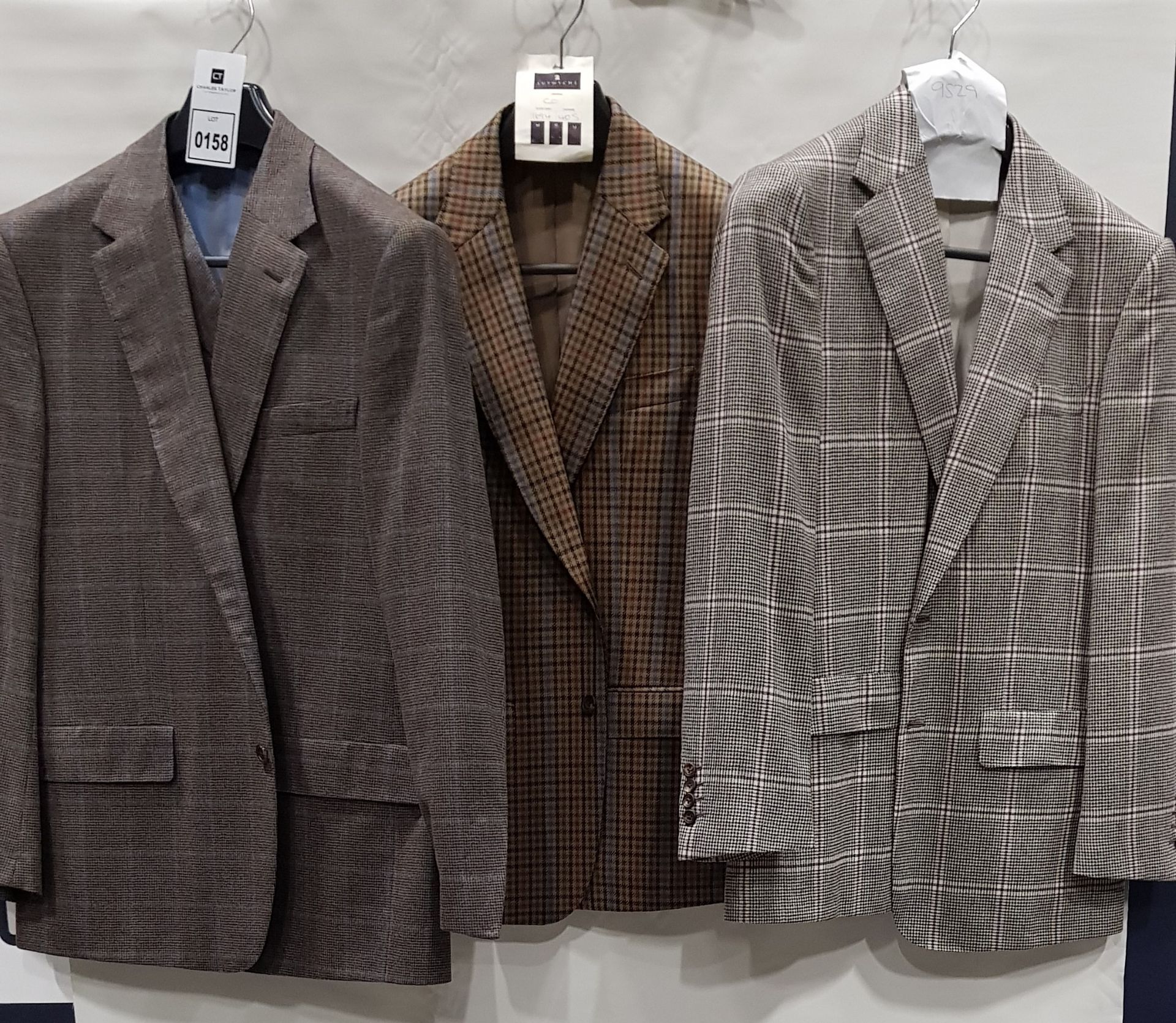 4 X BRAND NEW LUTWYCHE BROWN / BEIGE JACKETS SIZES 46R, 40S, 40R, 46R (NOTE NOT FULLY TAILORED)