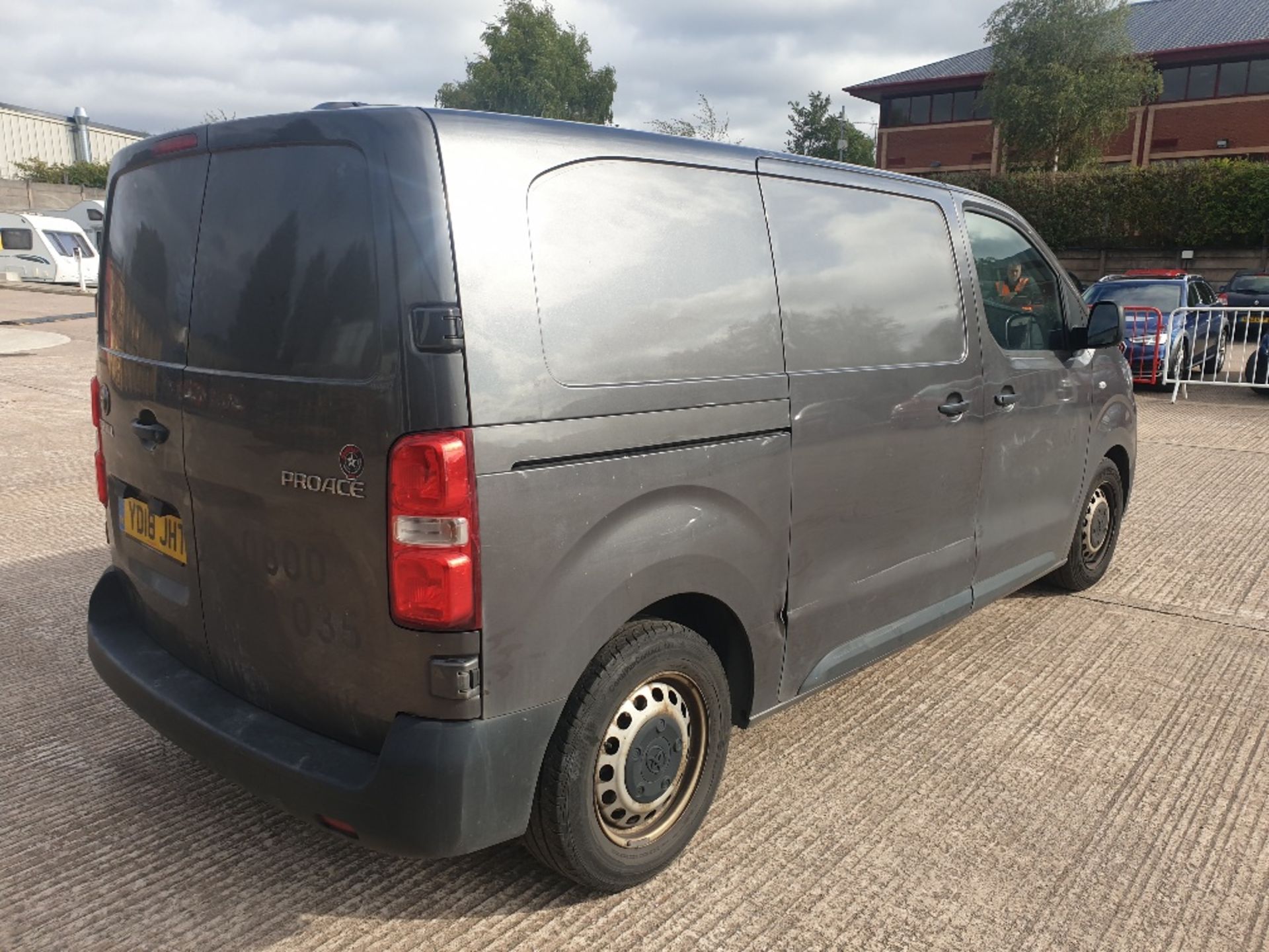 GREY TOYOTA PROACE BASE. ( DIESEL ) Reg : YD18 JHT, Mileage : 83103 Details: 1 KEY MOT UNTIL 01/07/ - Image 2 of 8