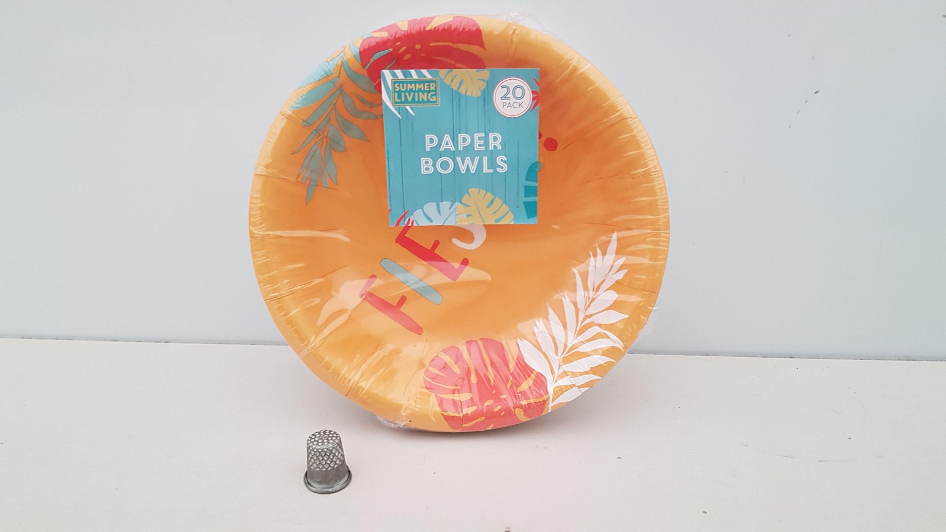 600 X BRAND NEW BOXED SUMMER LIVING 20PACK OF FIESTA PAPER BOWLS - IN 15 BOXES