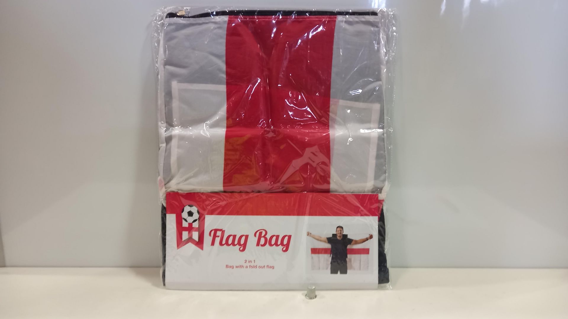 120 X BRAND NEW ENGLAND FLAG BAGS IN 5 BOXES